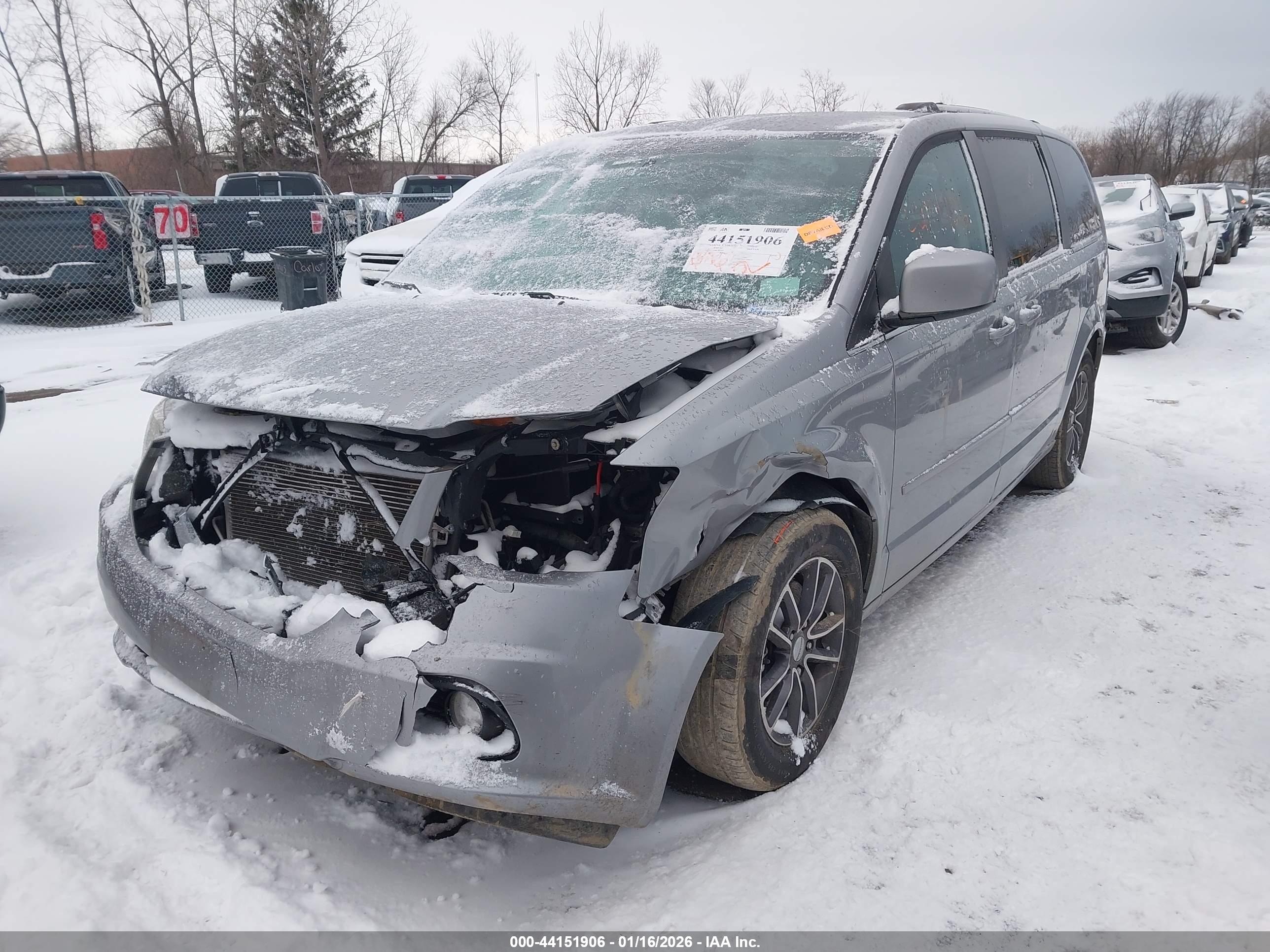 DODGE GRAND image 2