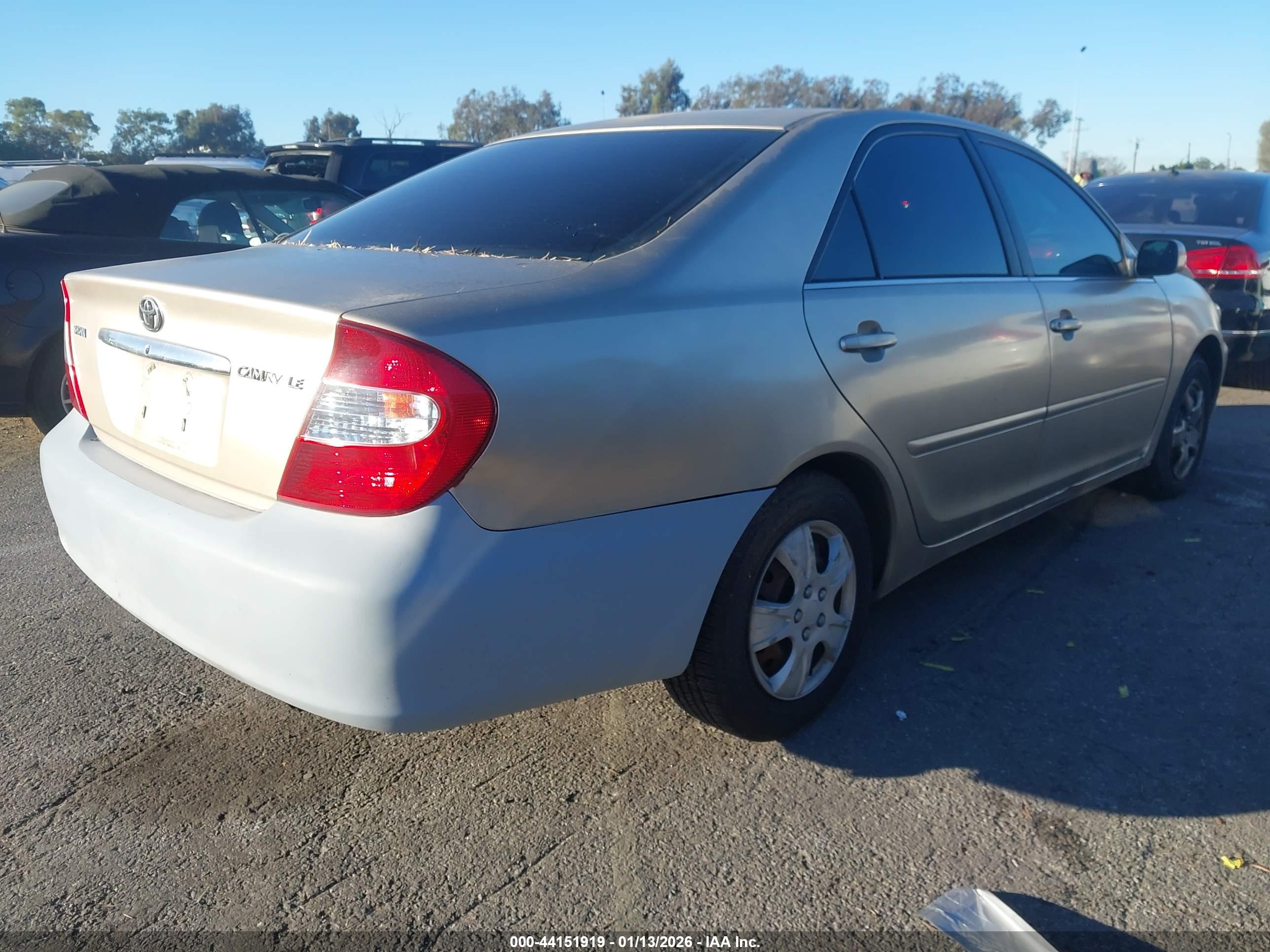 TOYOTA CAMRY image 4