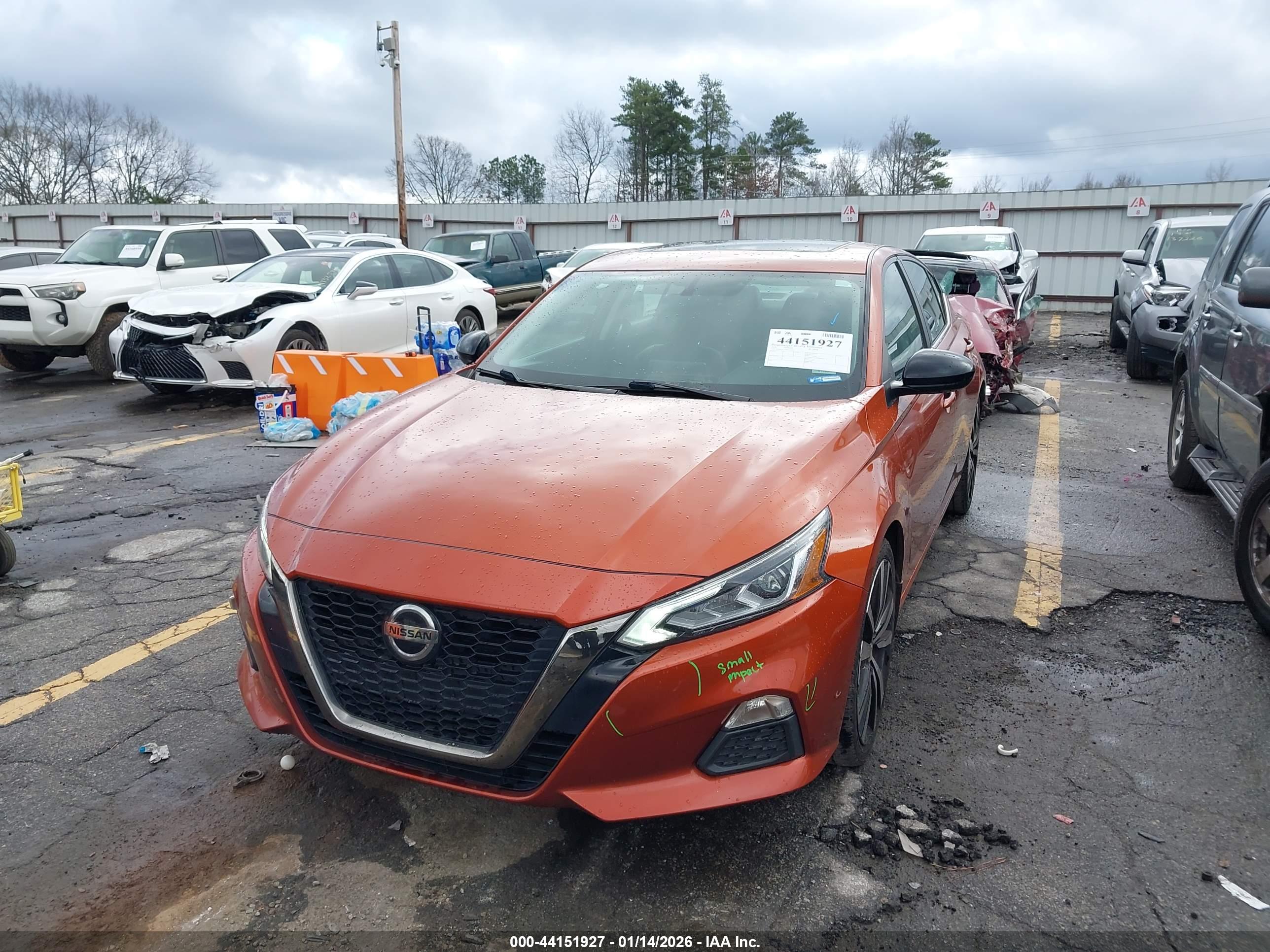 NISSAN ALTIMA image 2