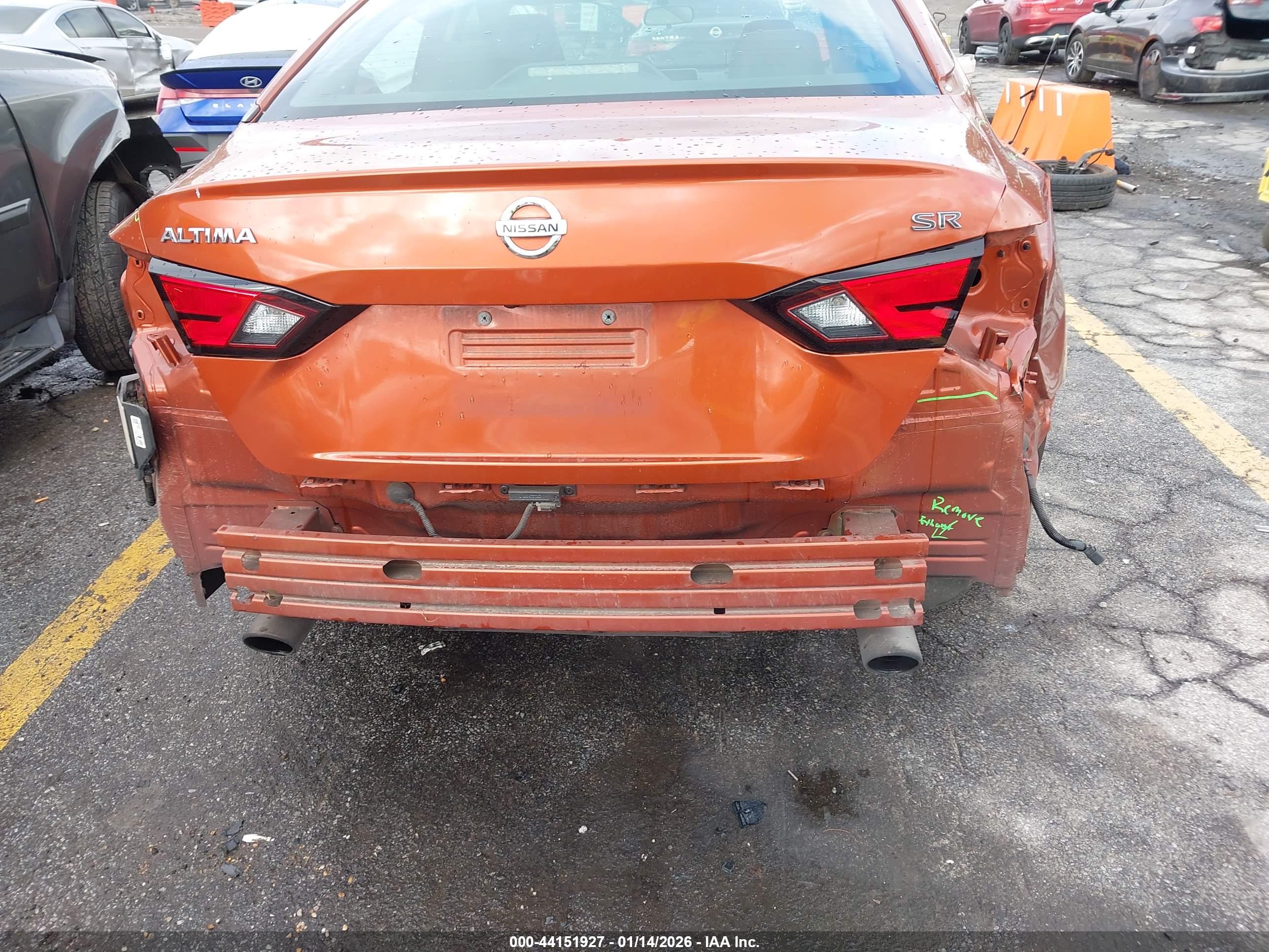 NISSAN ALTIMA image 6