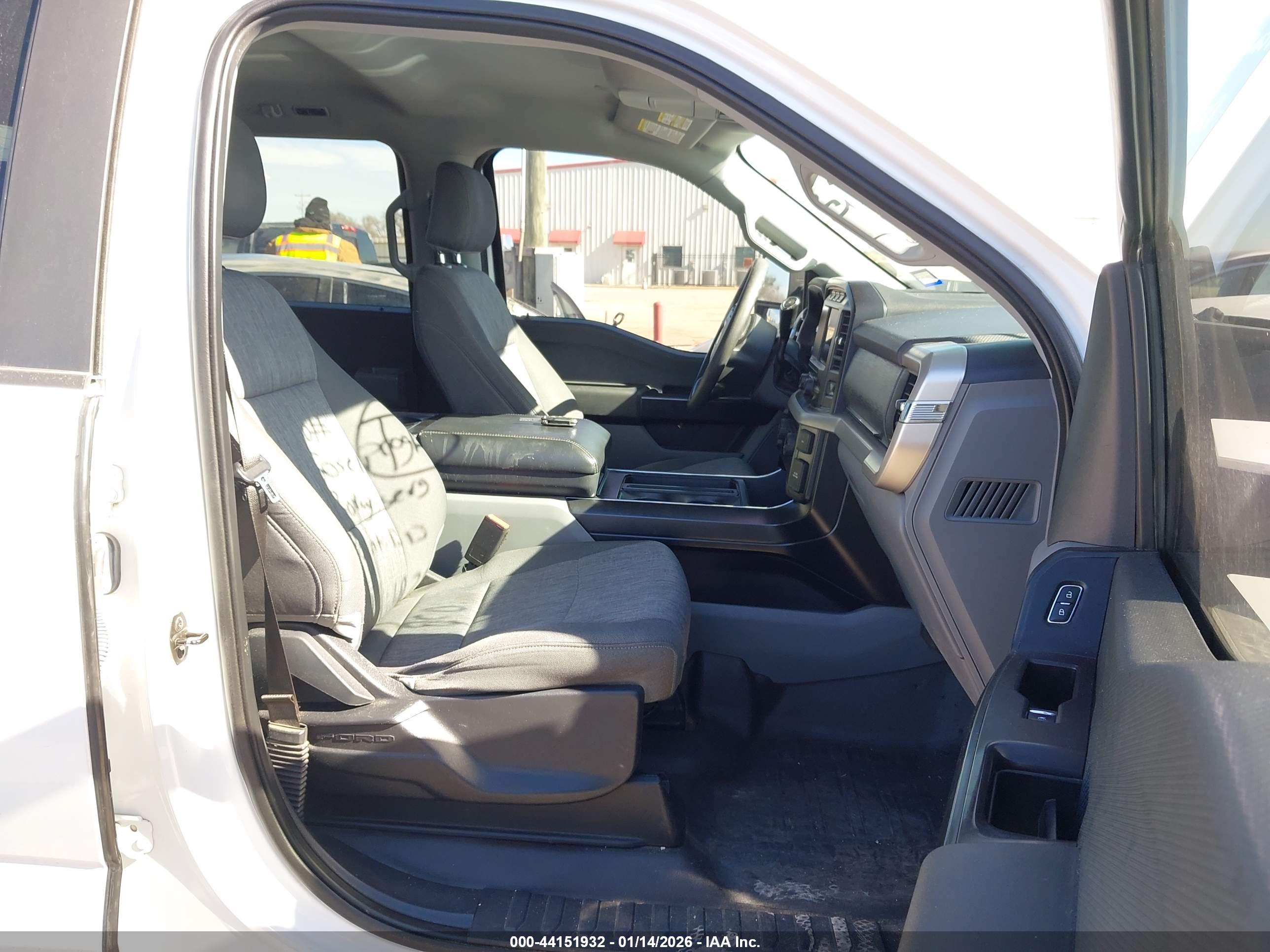 FORD F-150 image 5