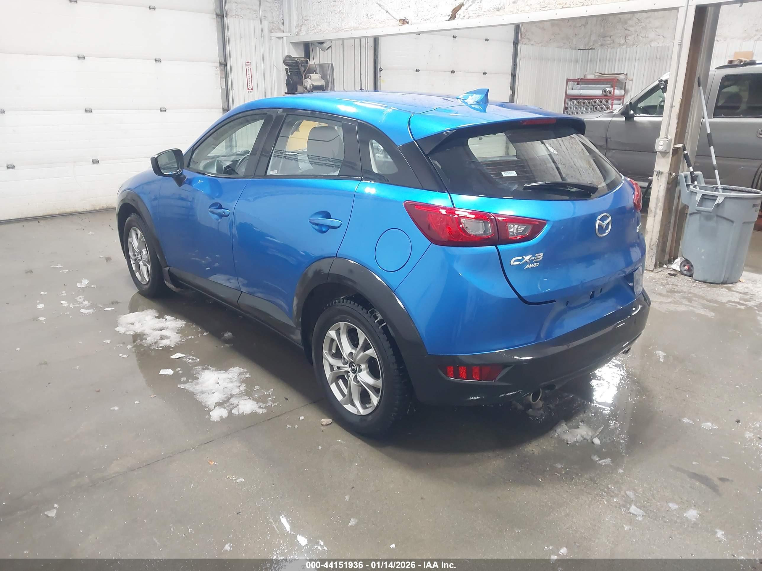 MAZDA CX-3 image 3