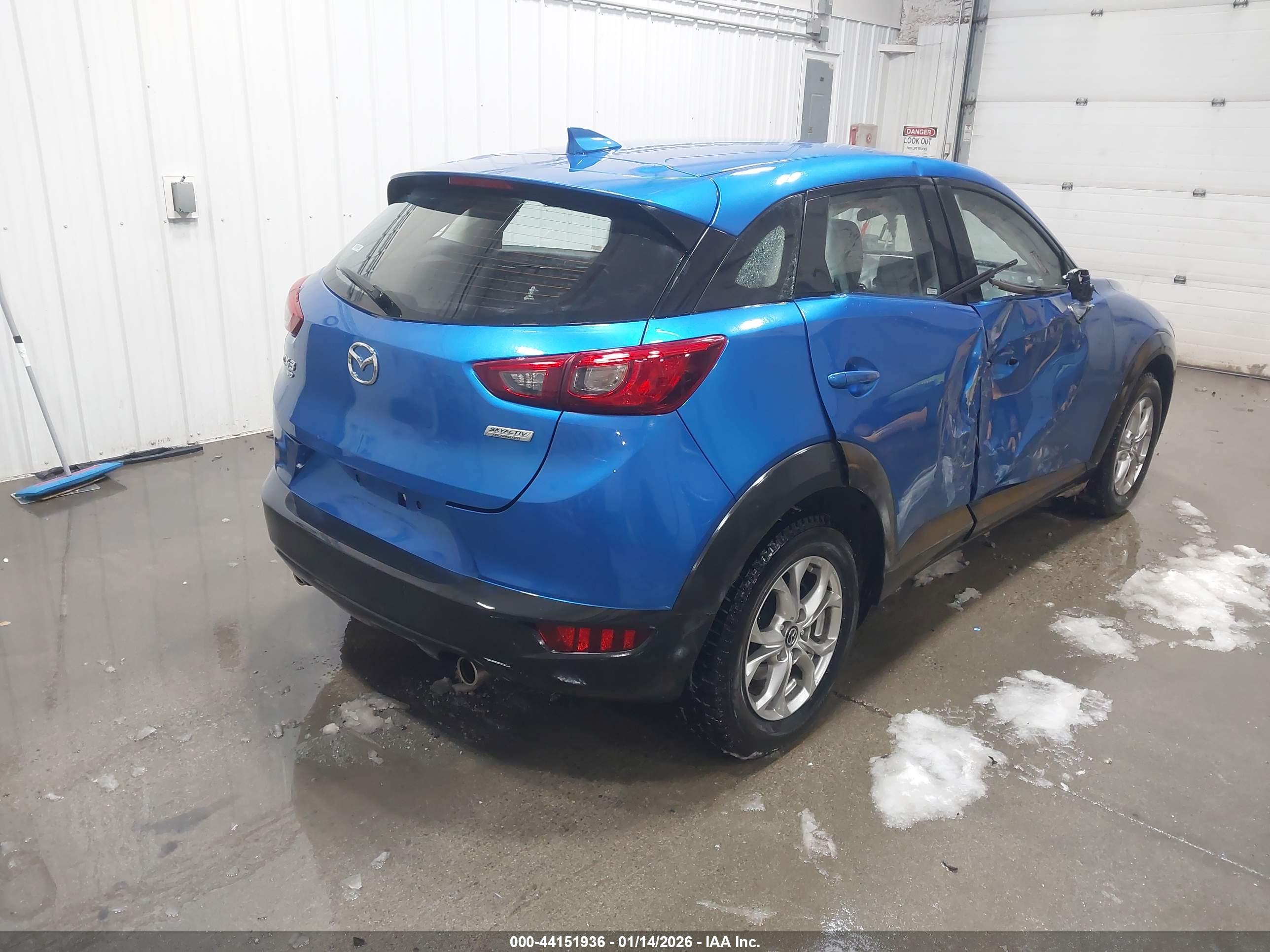 MAZDA CX-3 image 4