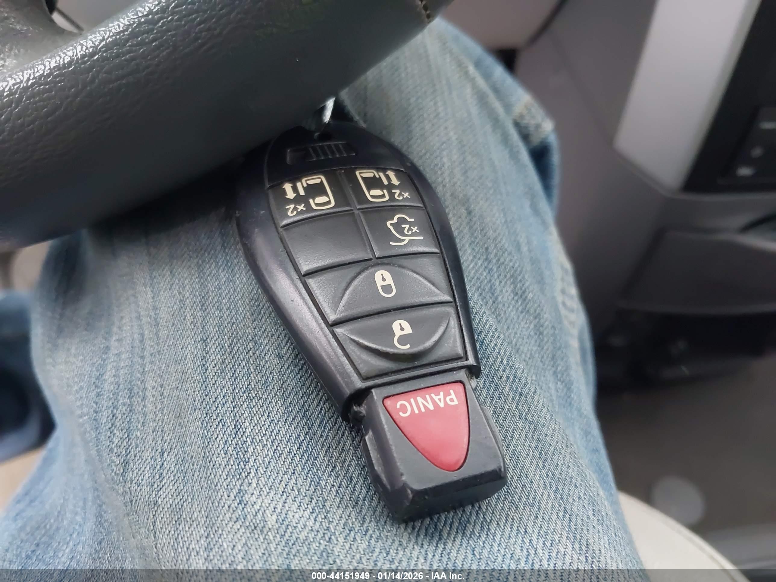 DODGE GRAND image 11