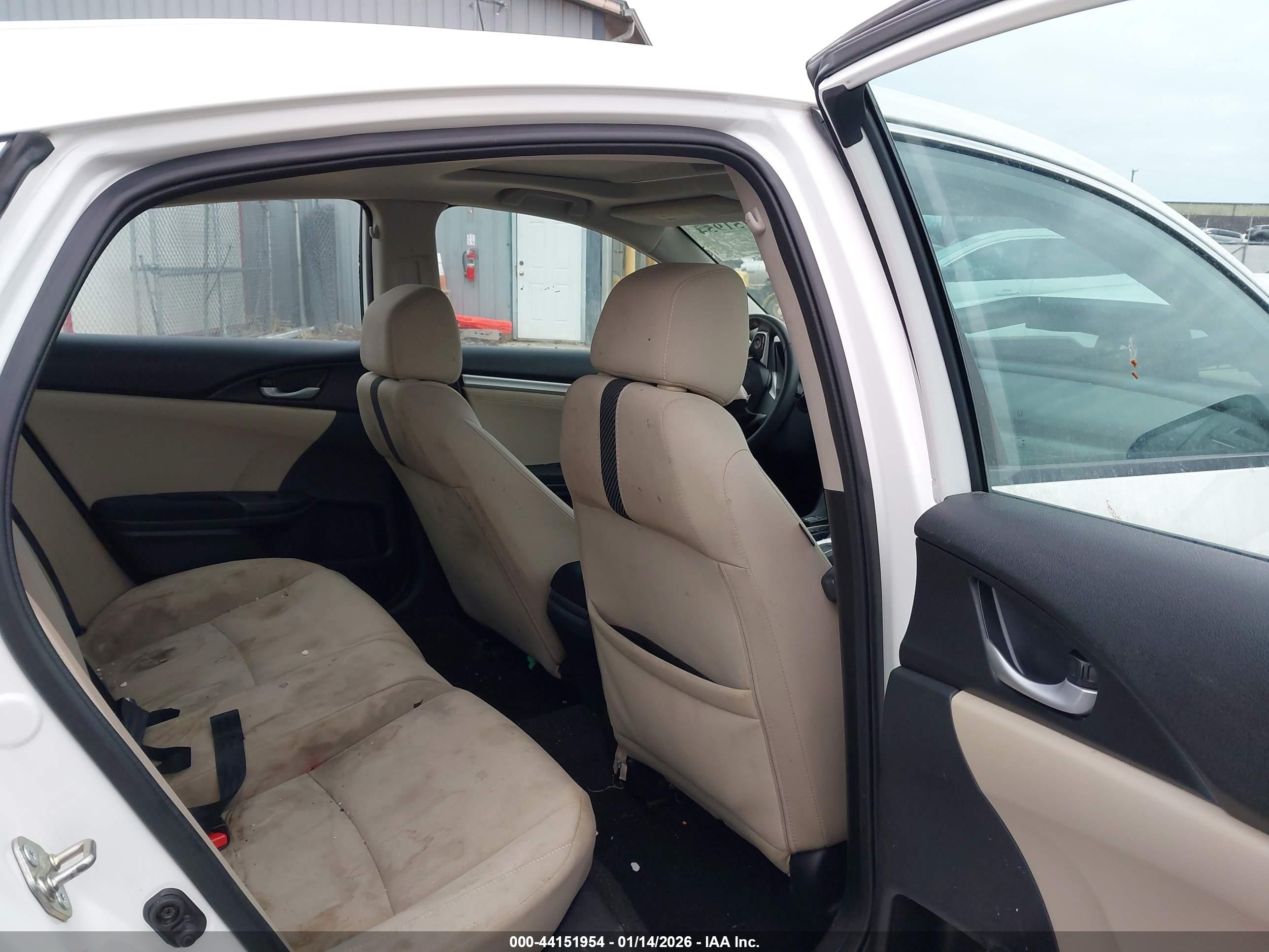 HONDA CIVIC image 8