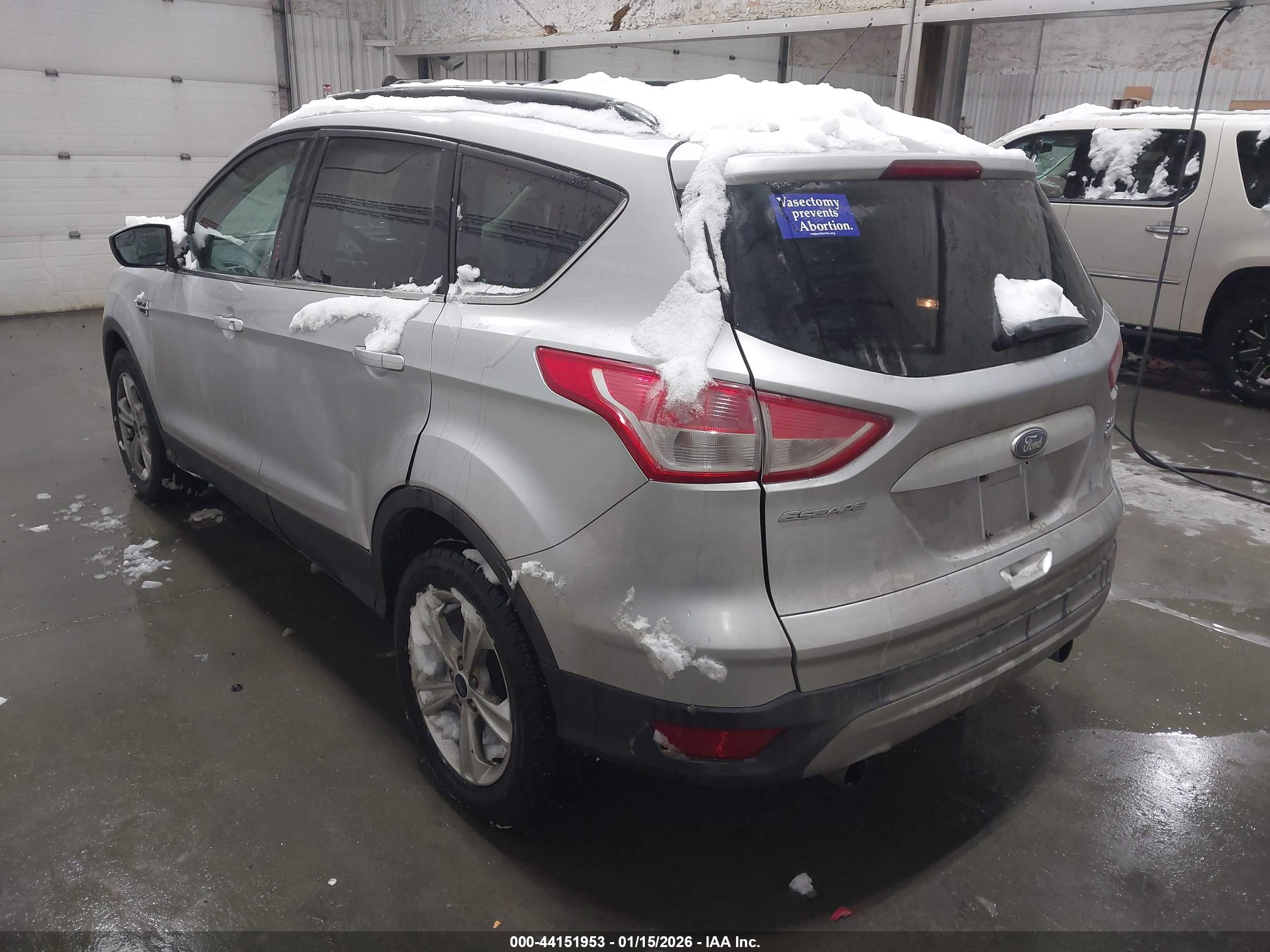 FORD ESCAPE image 3