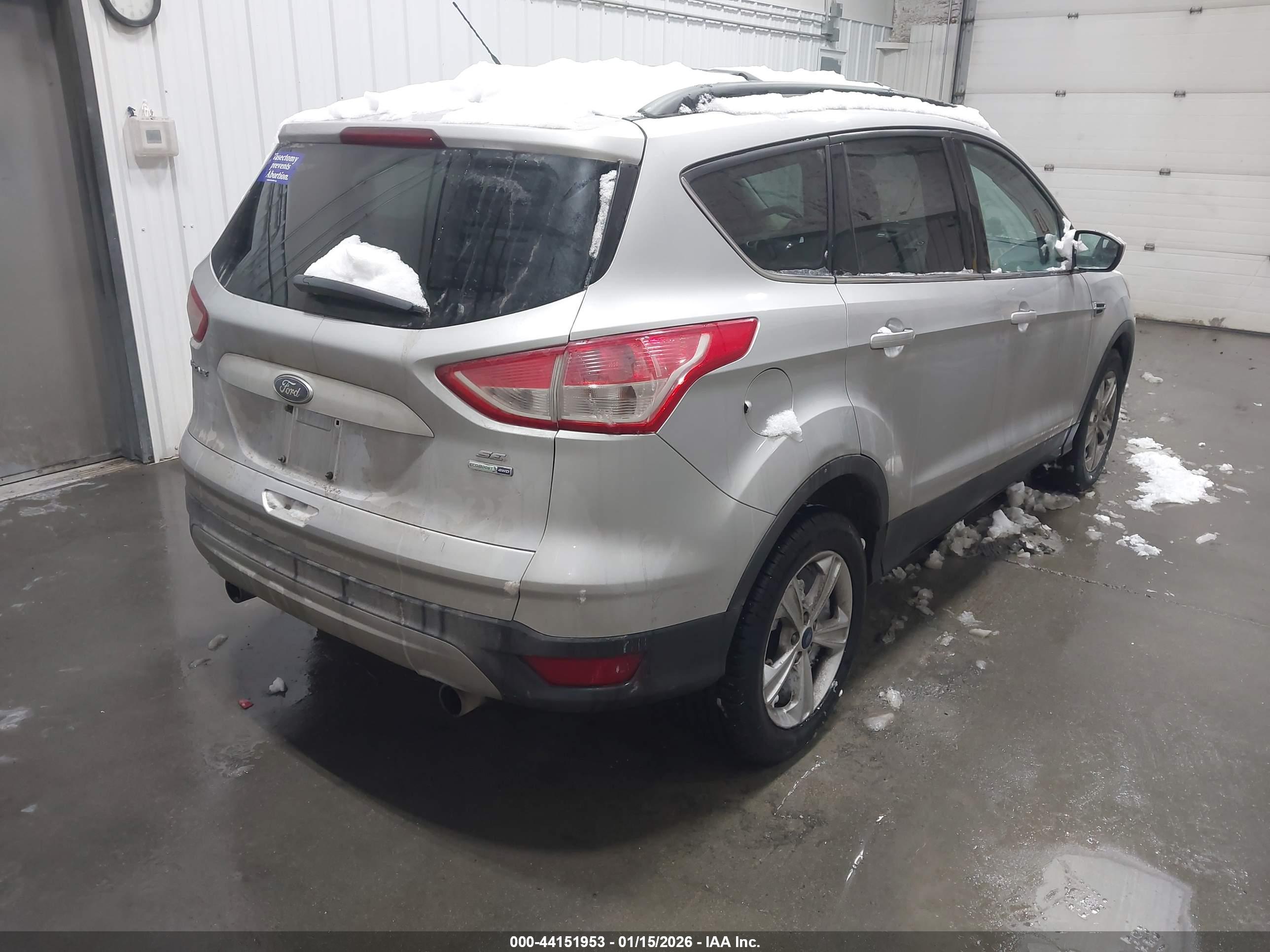 FORD ESCAPE image 4