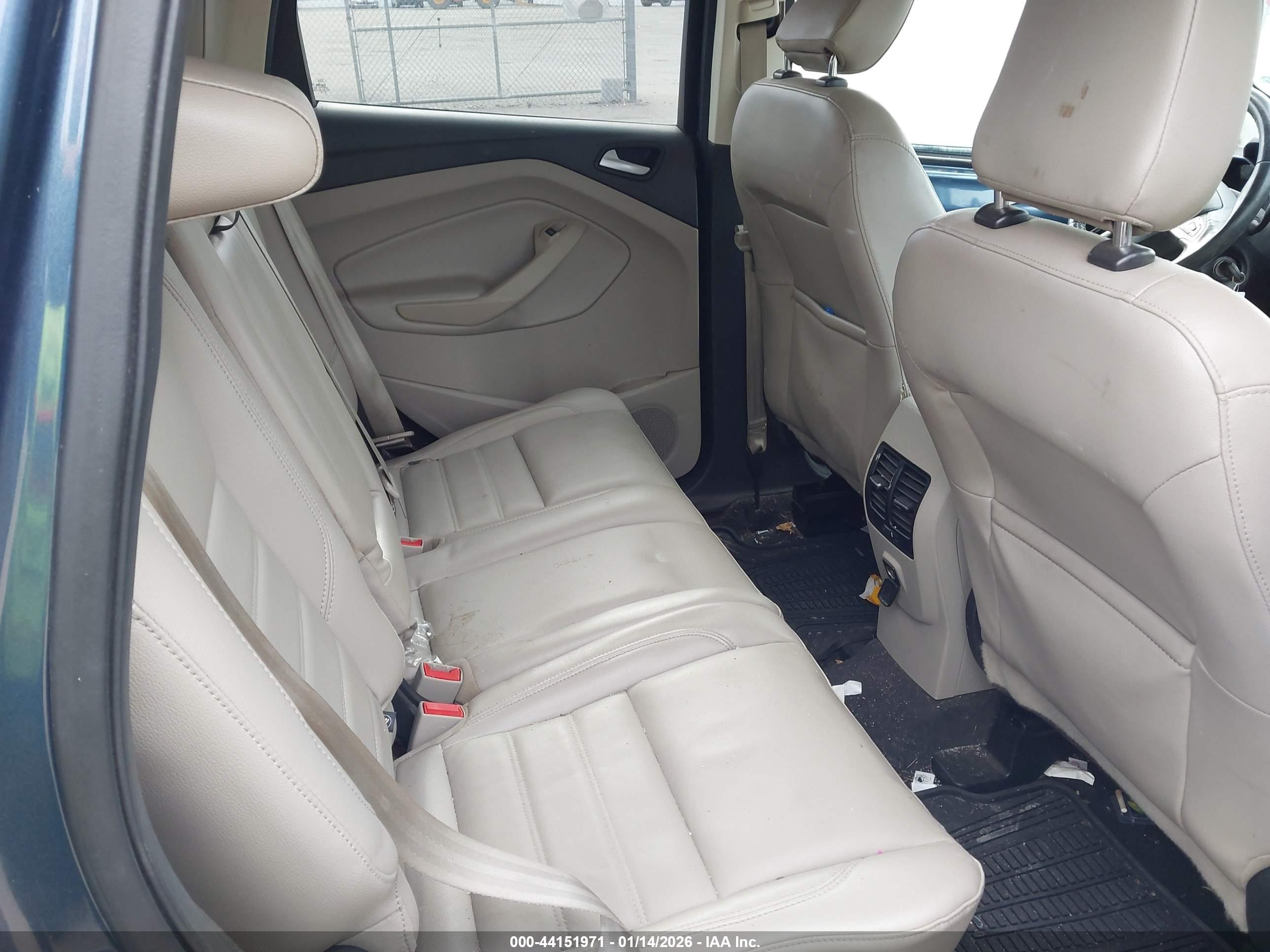 FORD ESCAPE image 8