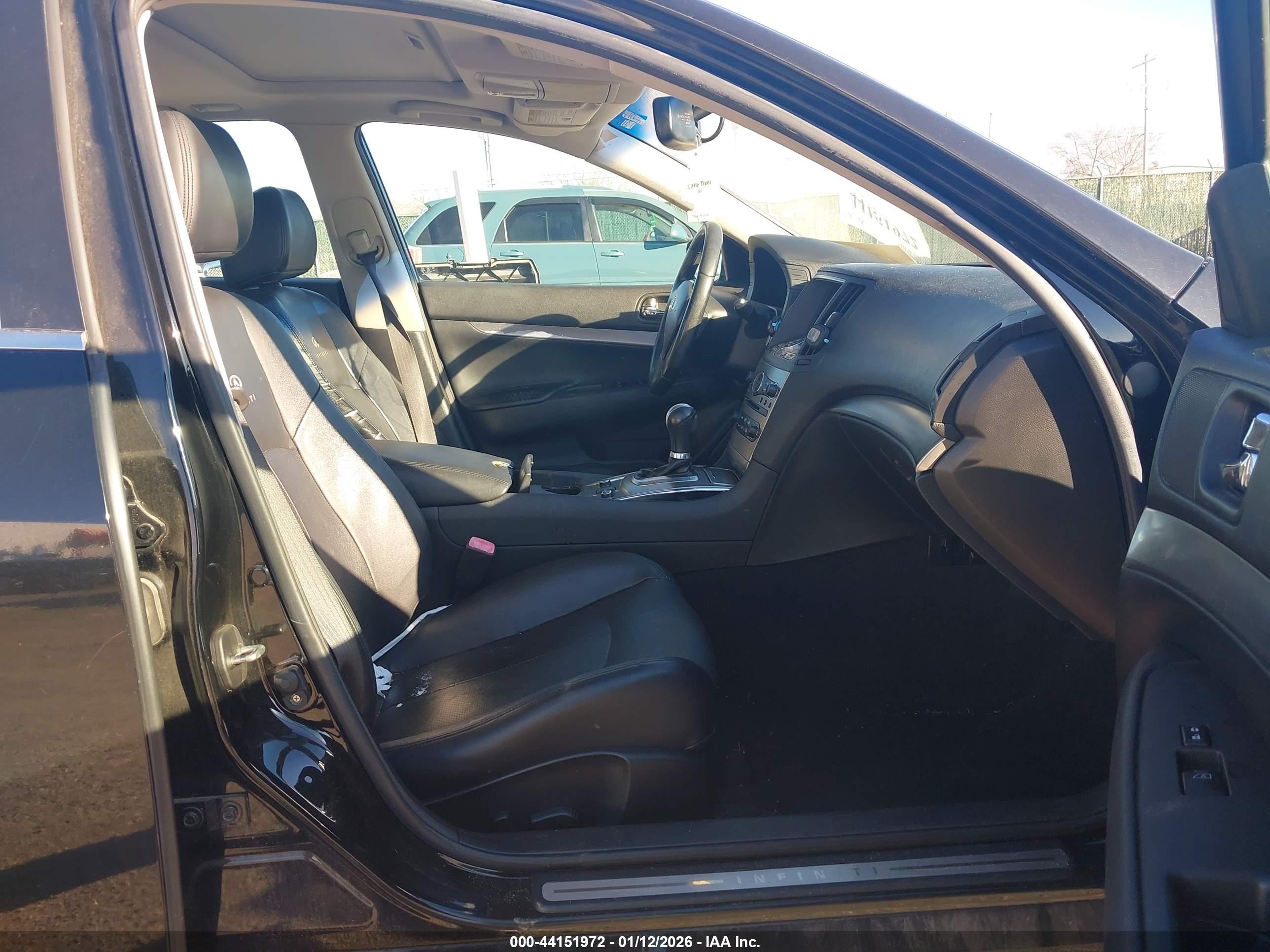 INFINITI G37X image 5