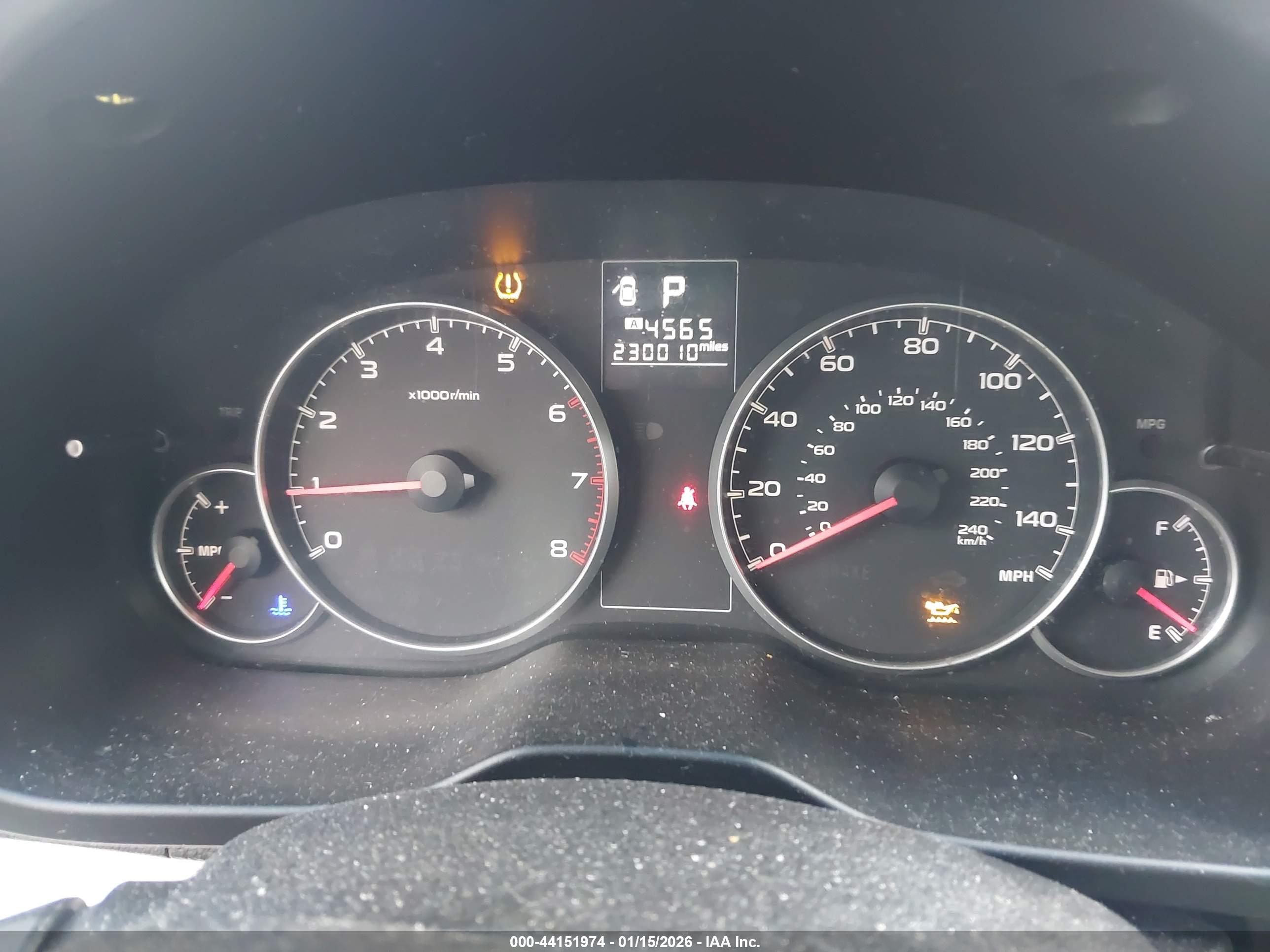 SUBARU OUTBACK image 7