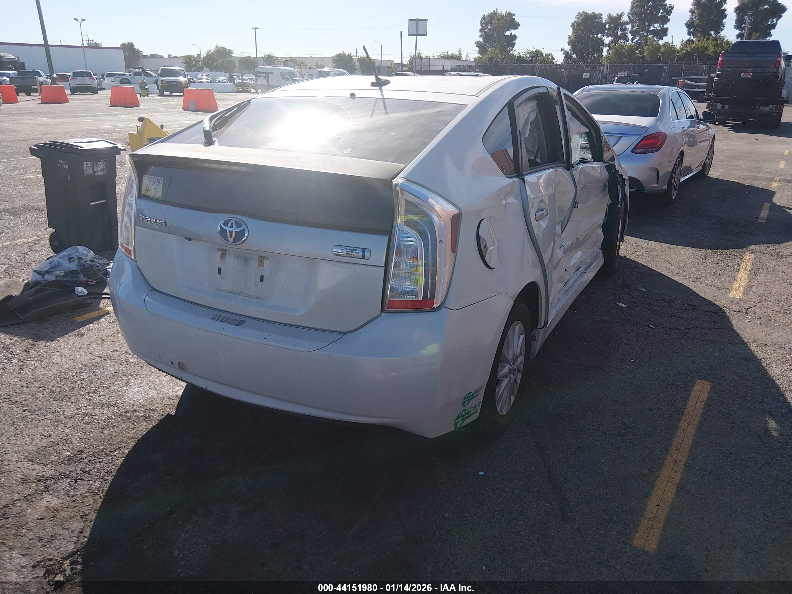 TOYOTA PRIUS image 4