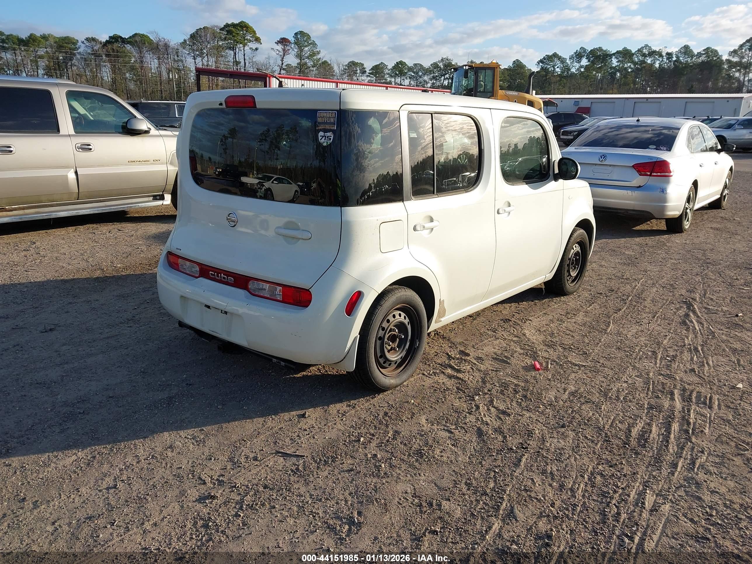 NISSAN CUBE image 4