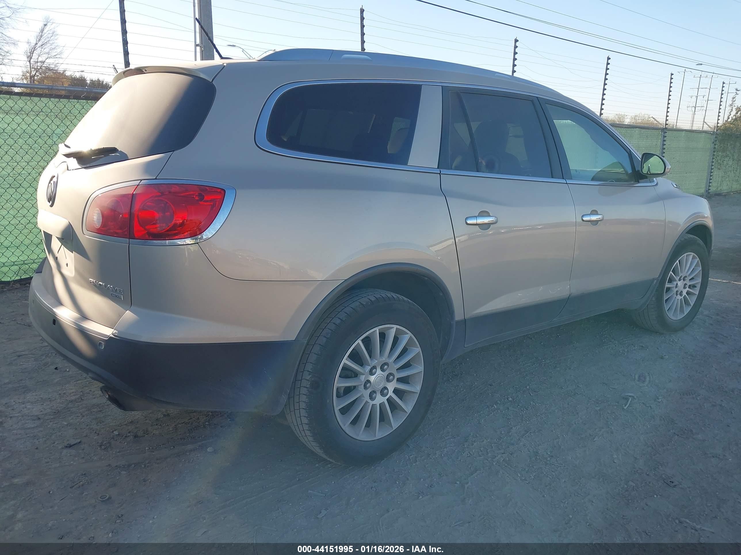 BUICK ENCLAVE image 4