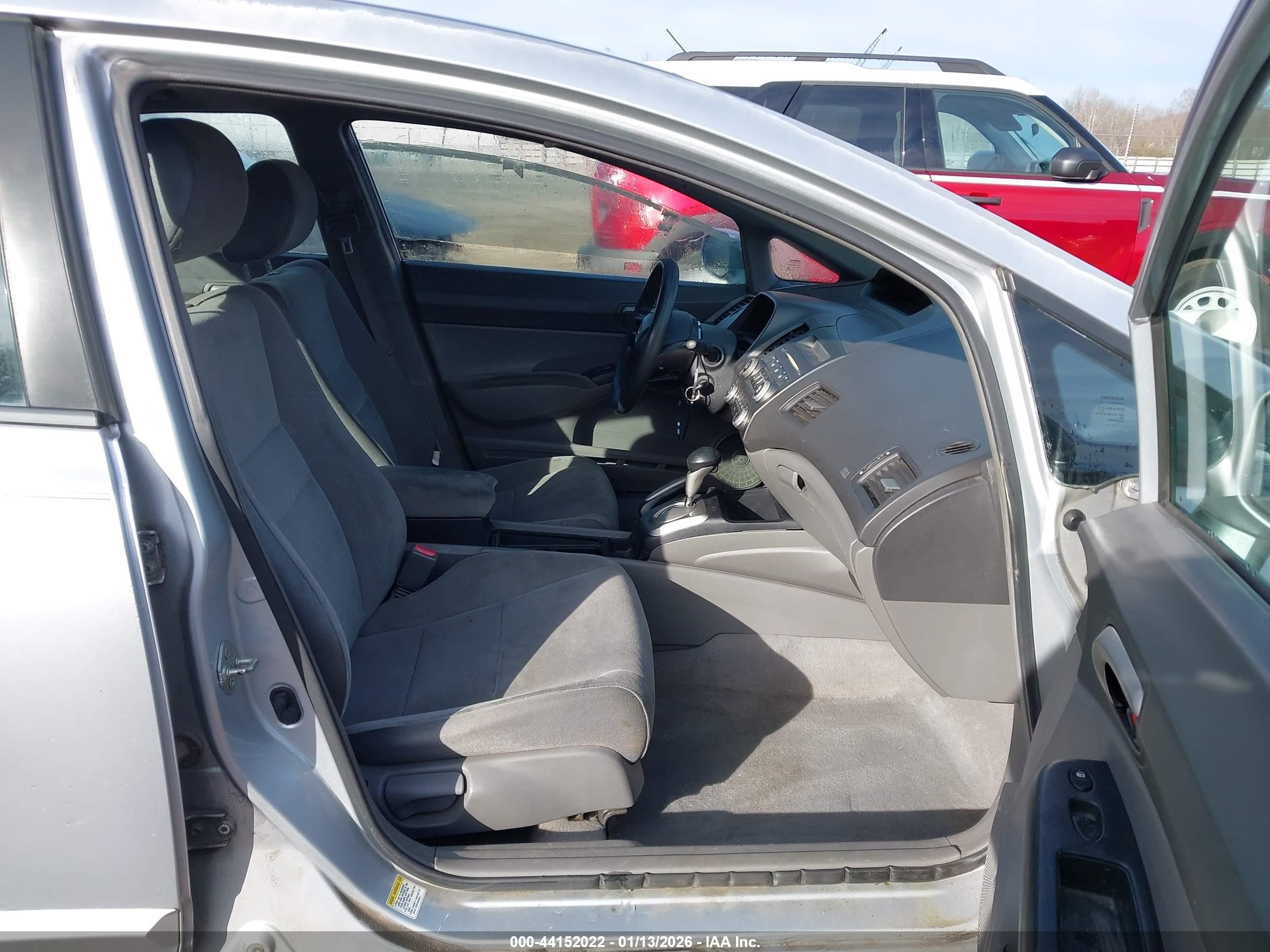 HONDA CIVIC image 5