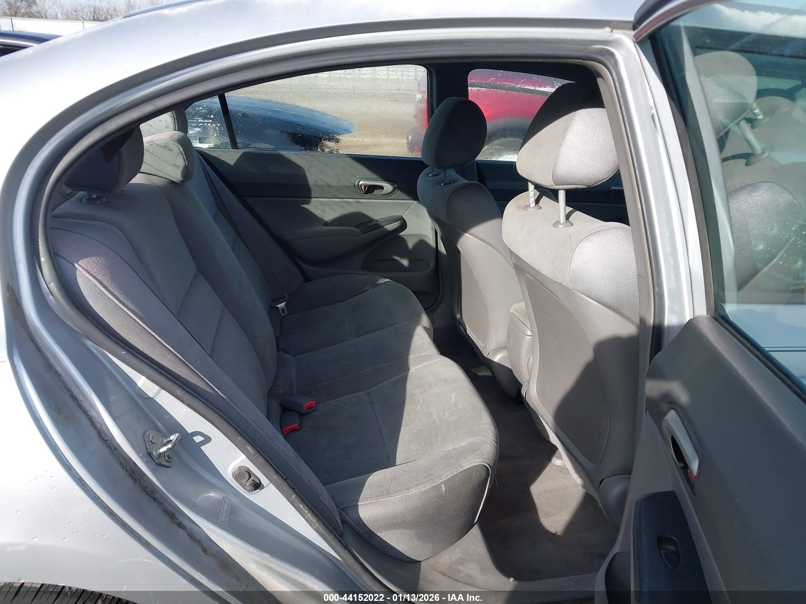 HONDA CIVIC image 8