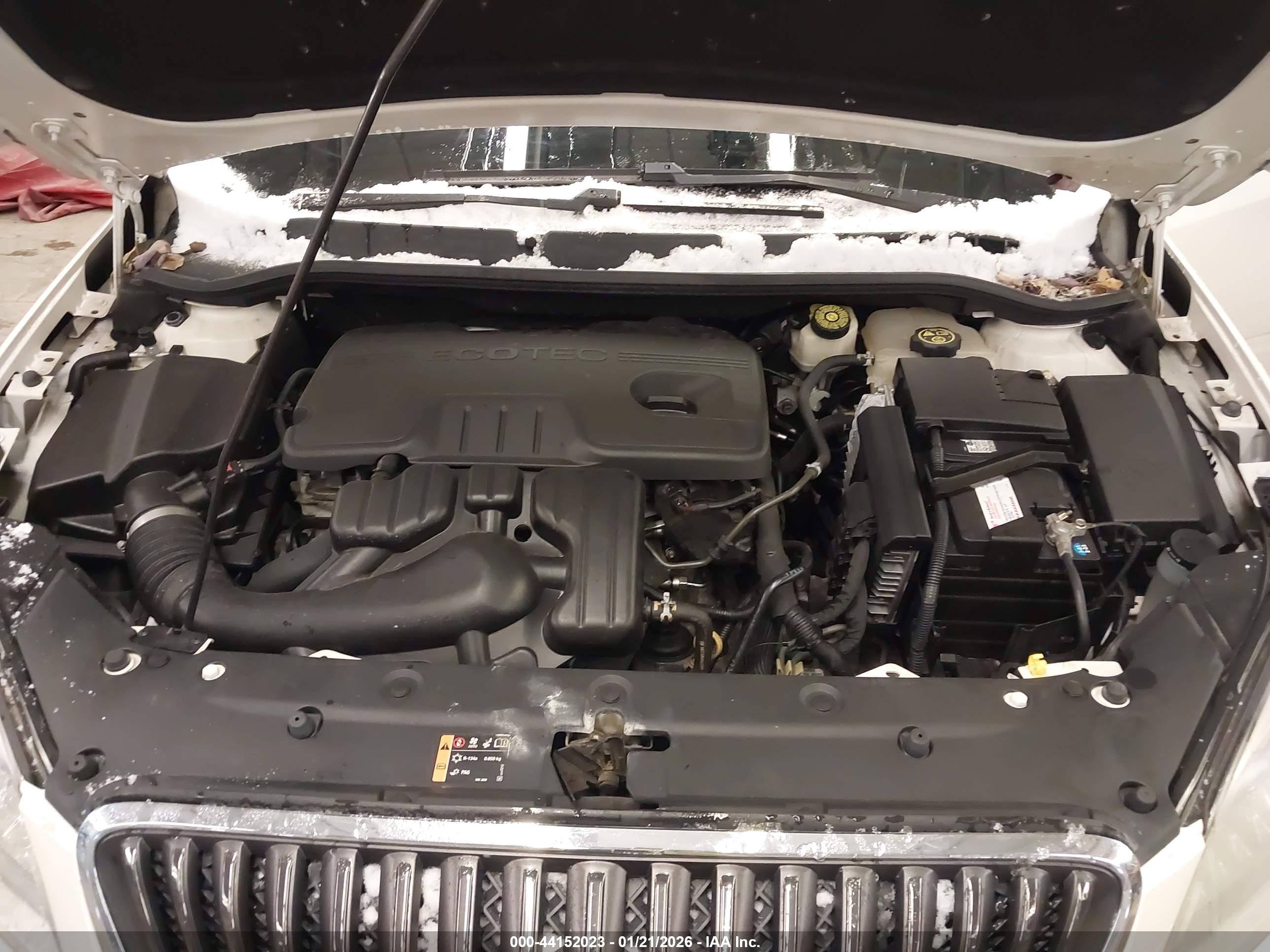 BUICK VERANO image 10
