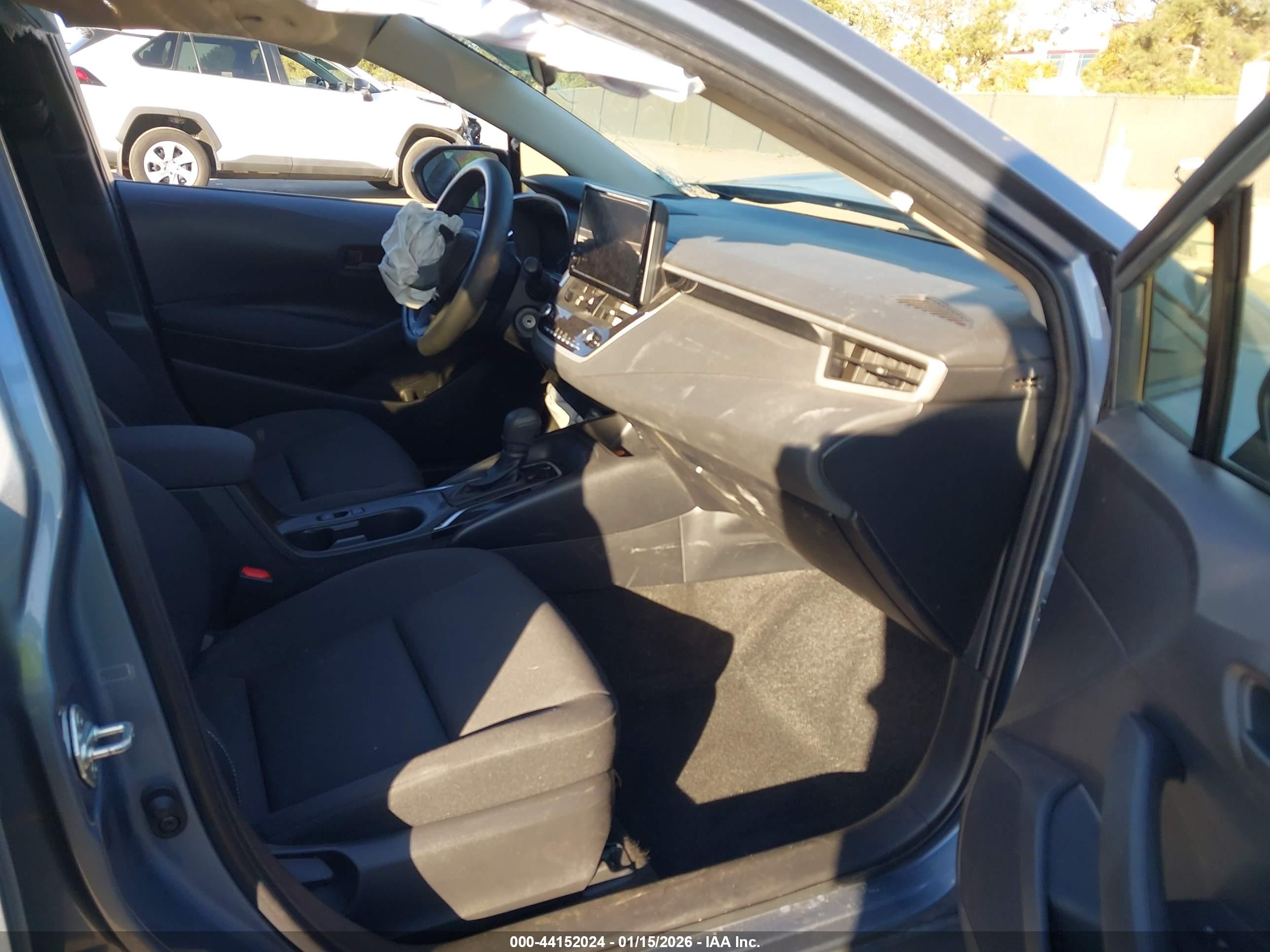 TOYOTA COROLLA image 5