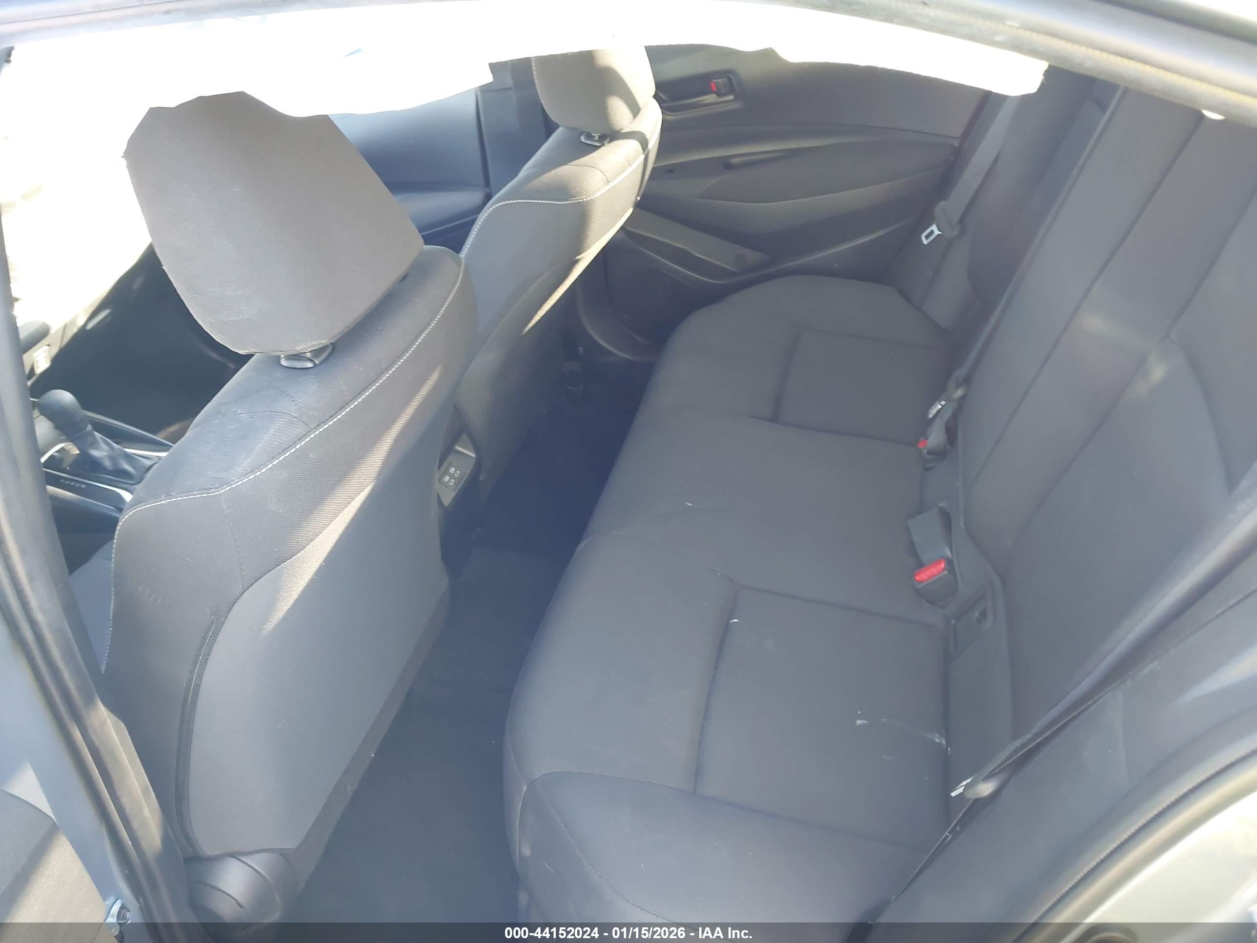TOYOTA COROLLA image 8