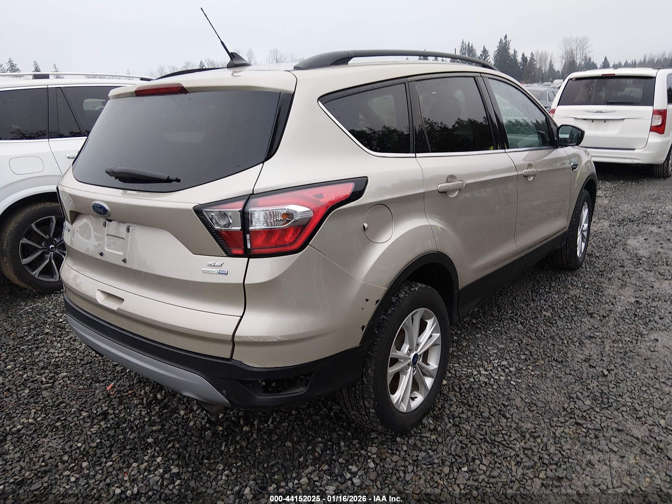 FORD ESCAPE image 4