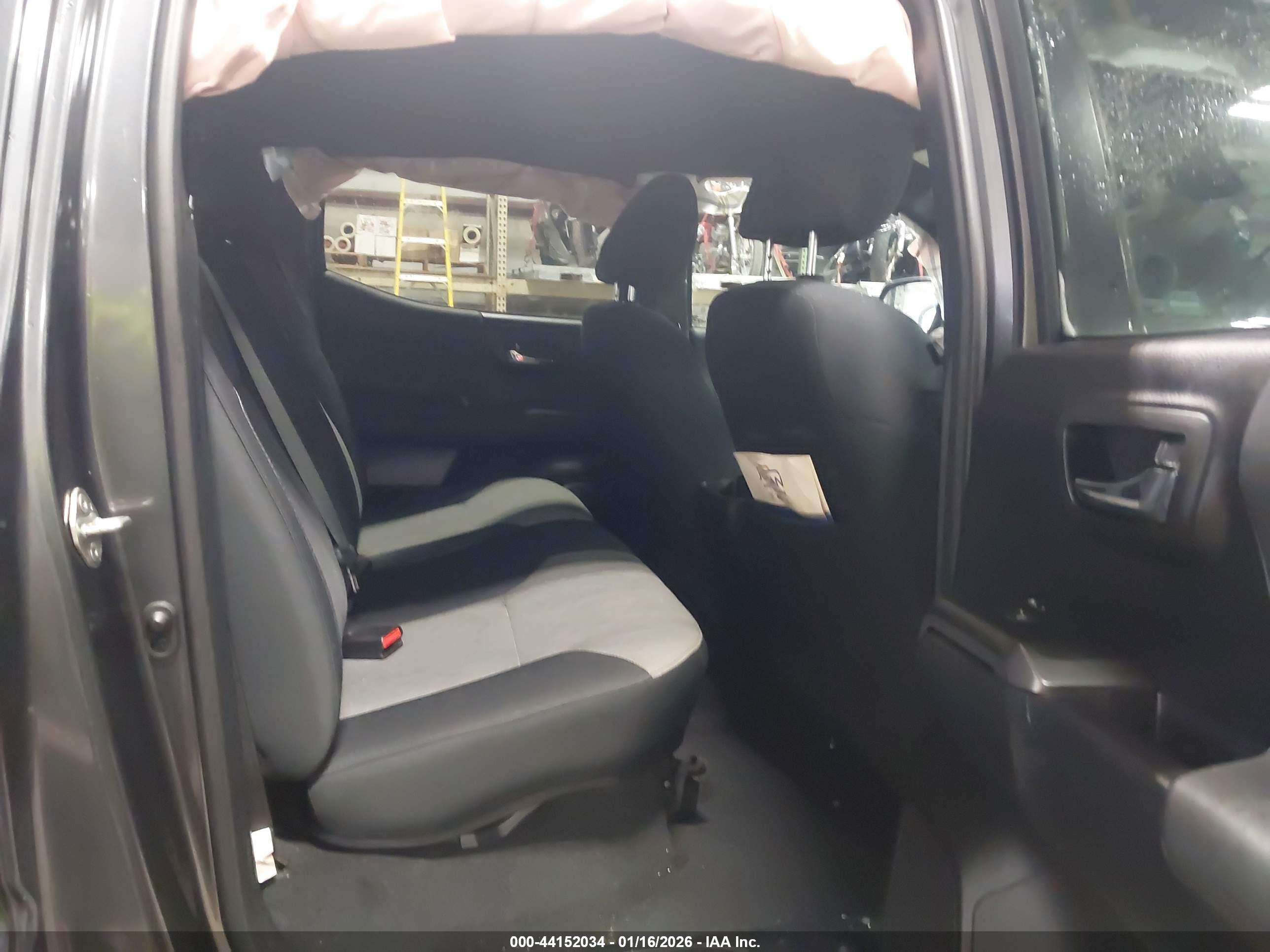 TOYOTA TACOMA image 8