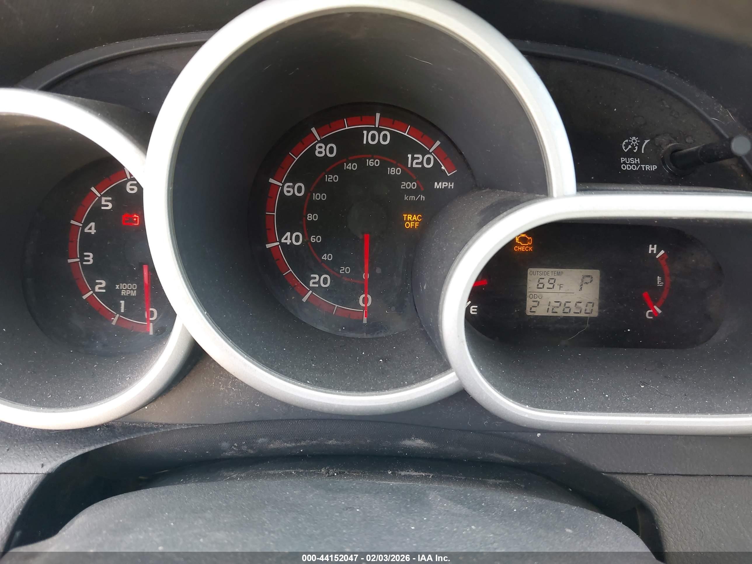 TOYOTA MATRIX image 7