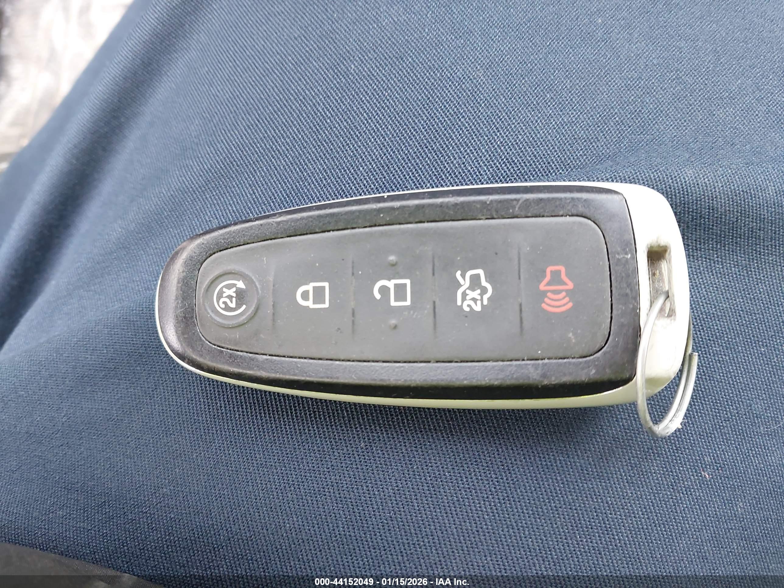 FORD EXPEDITION image 11