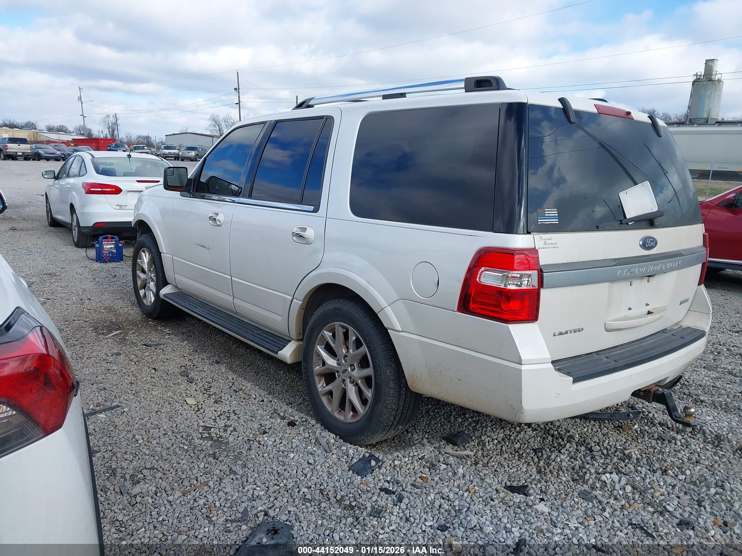 FORD EXPEDITION image 3
