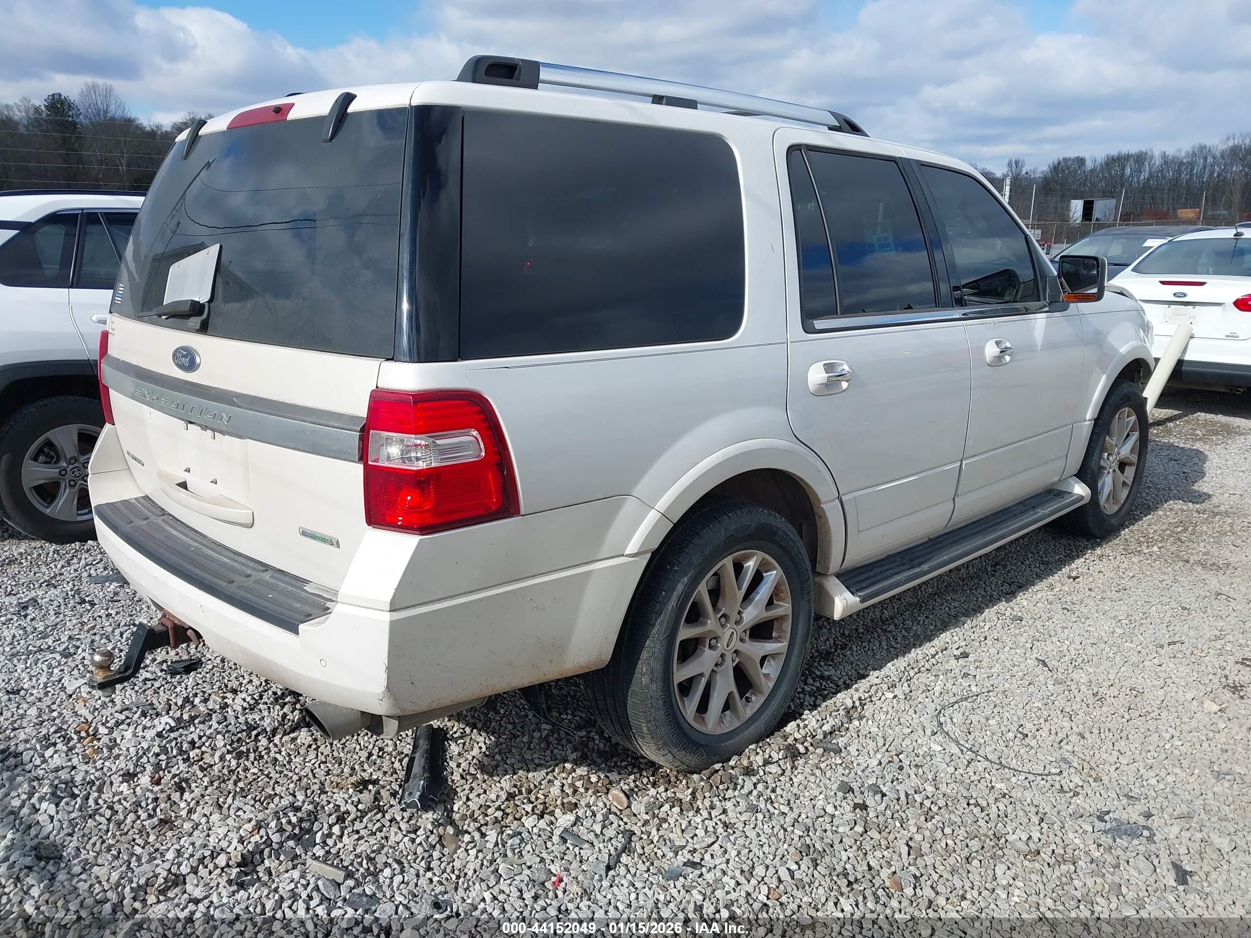 FORD EXPEDITION image 4