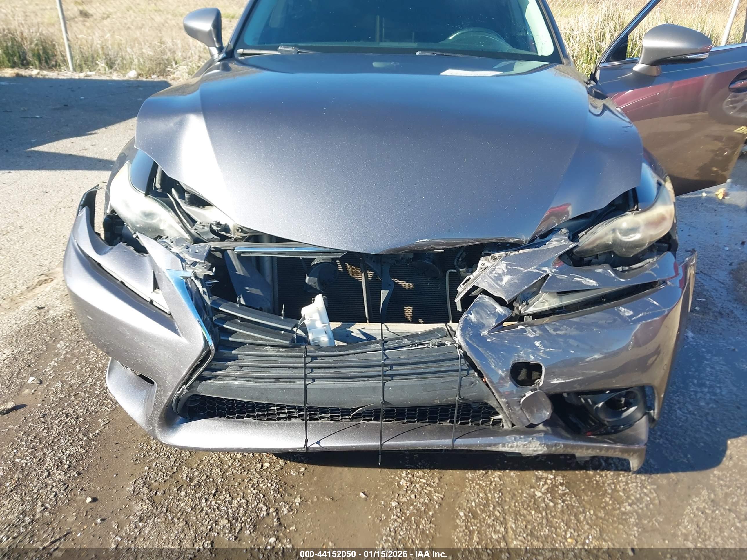 LEXUS IS image 10