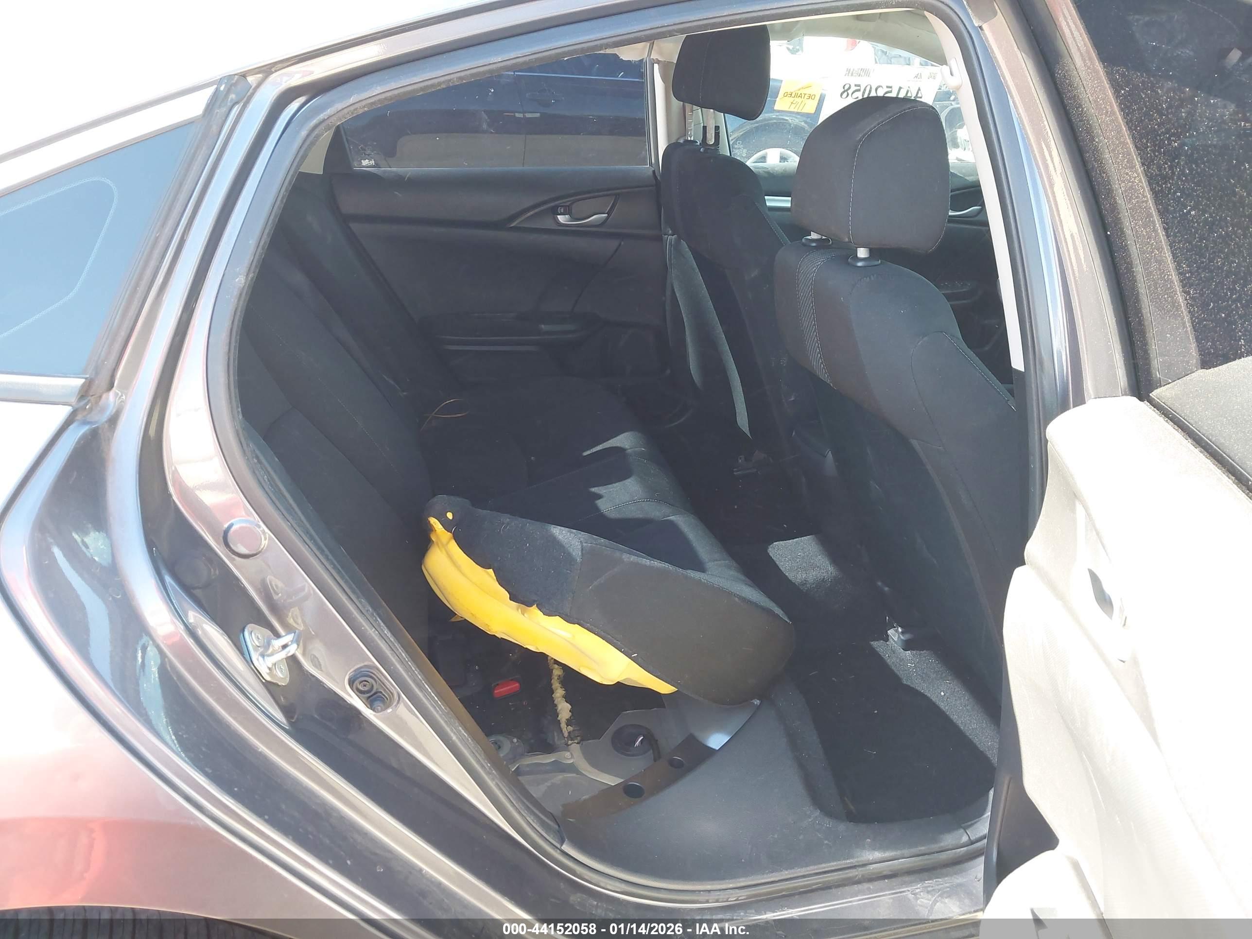 HONDA CIVIC image 8