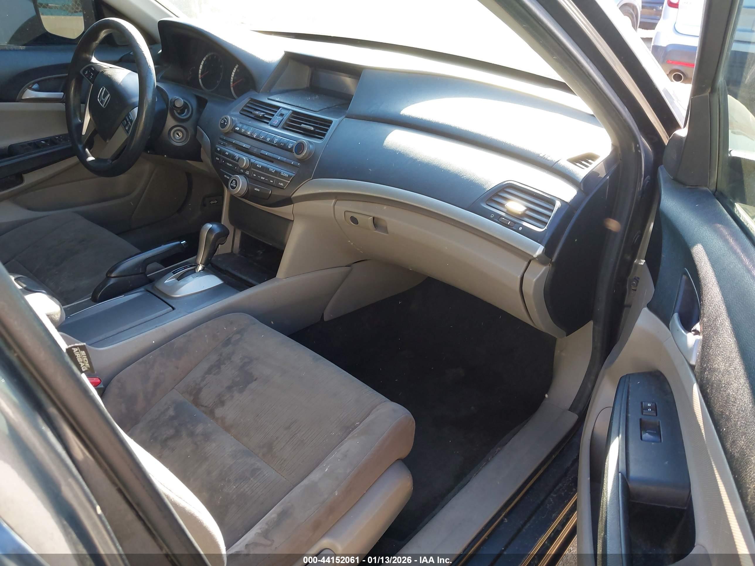 HONDA ACCORD image 5
