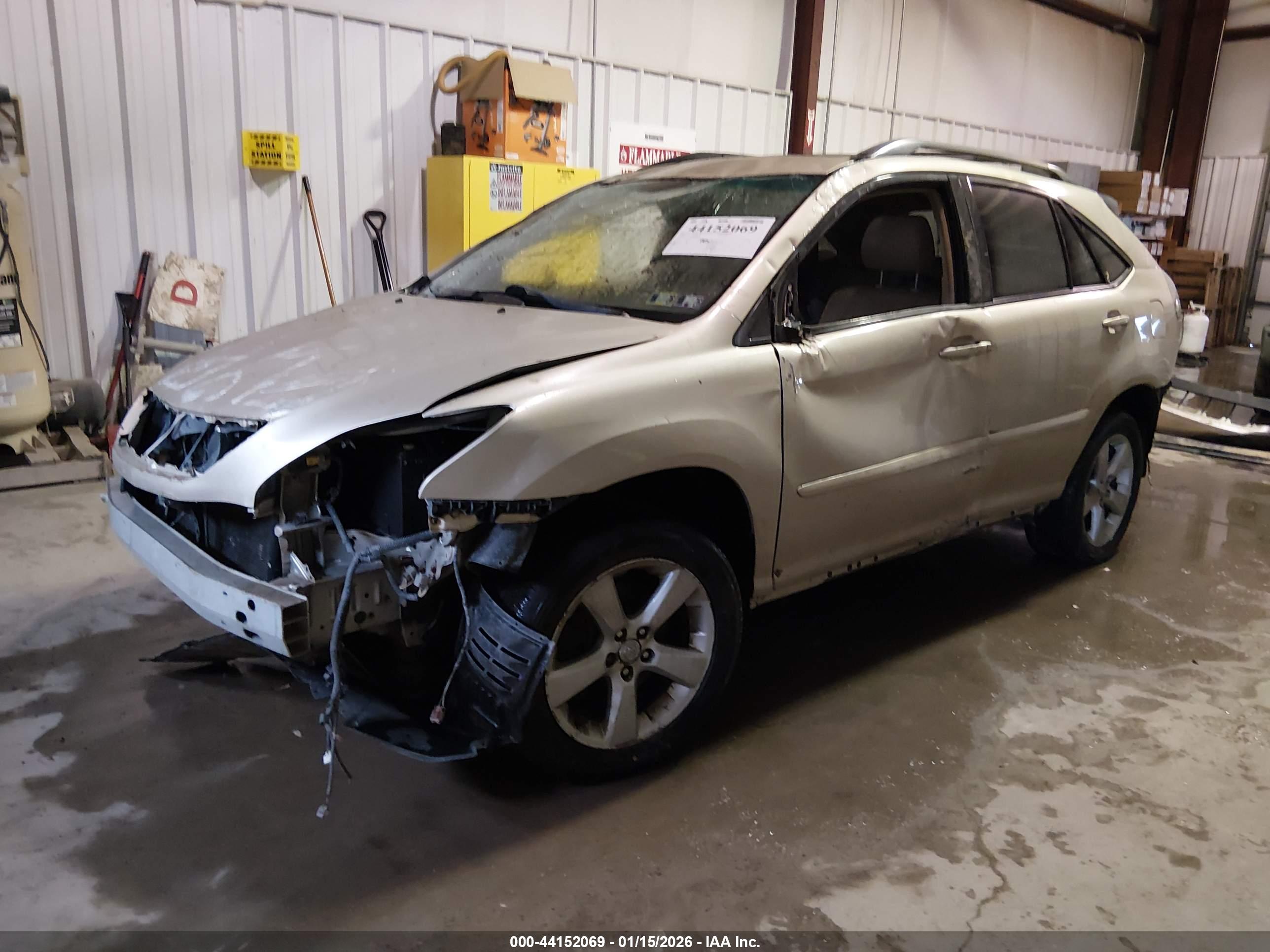 LEXUS RX image 2
