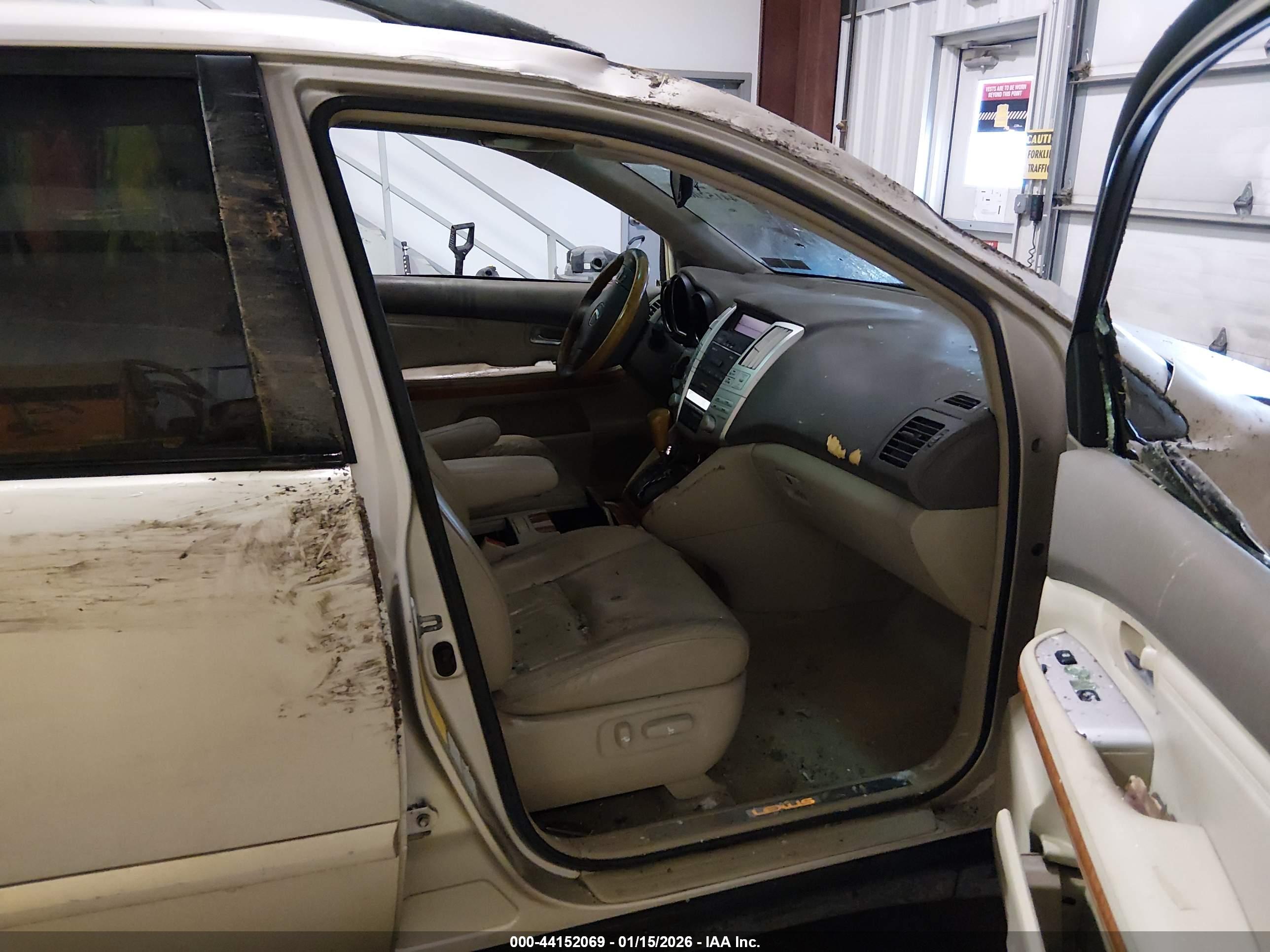 LEXUS RX image 5