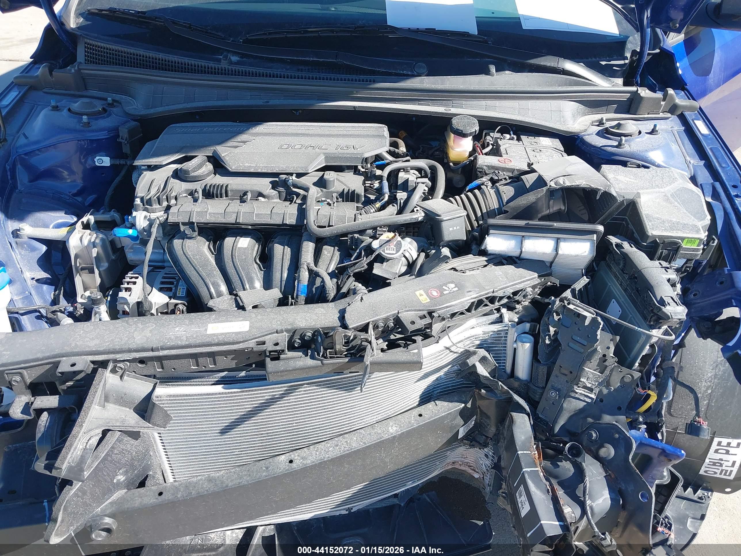 HYUNDAI ELANTRA image 10