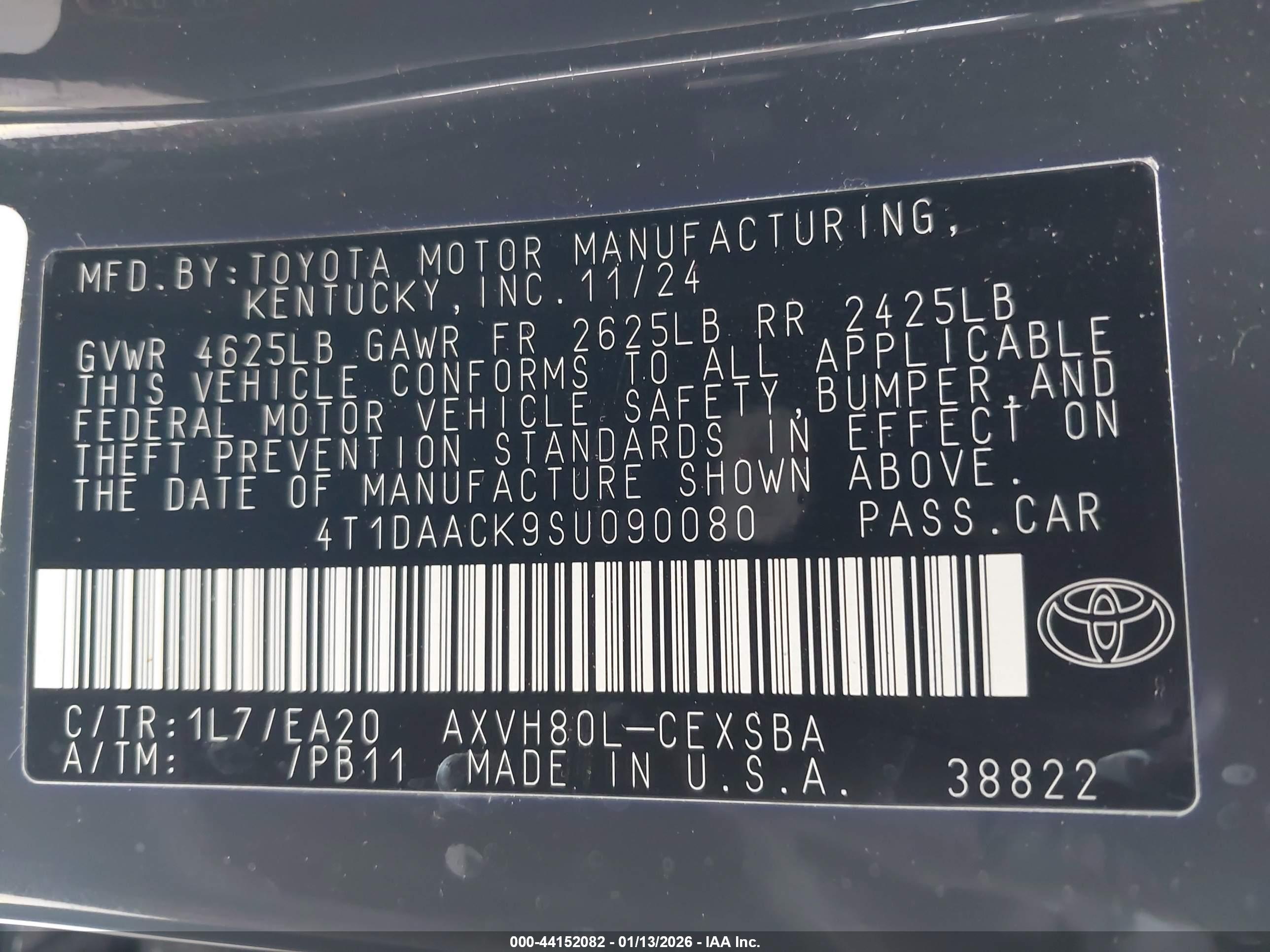 TOYOTA CAMRY image 9