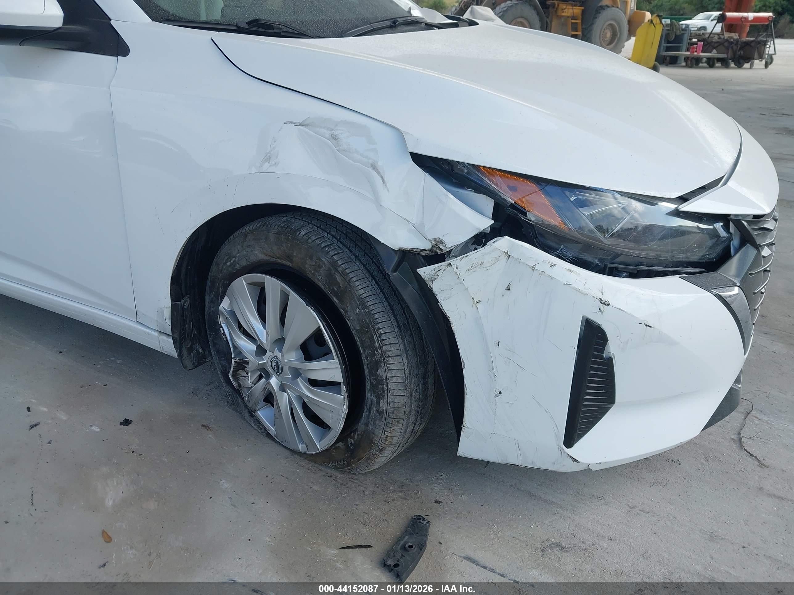 NISSAN SENTRA image 6