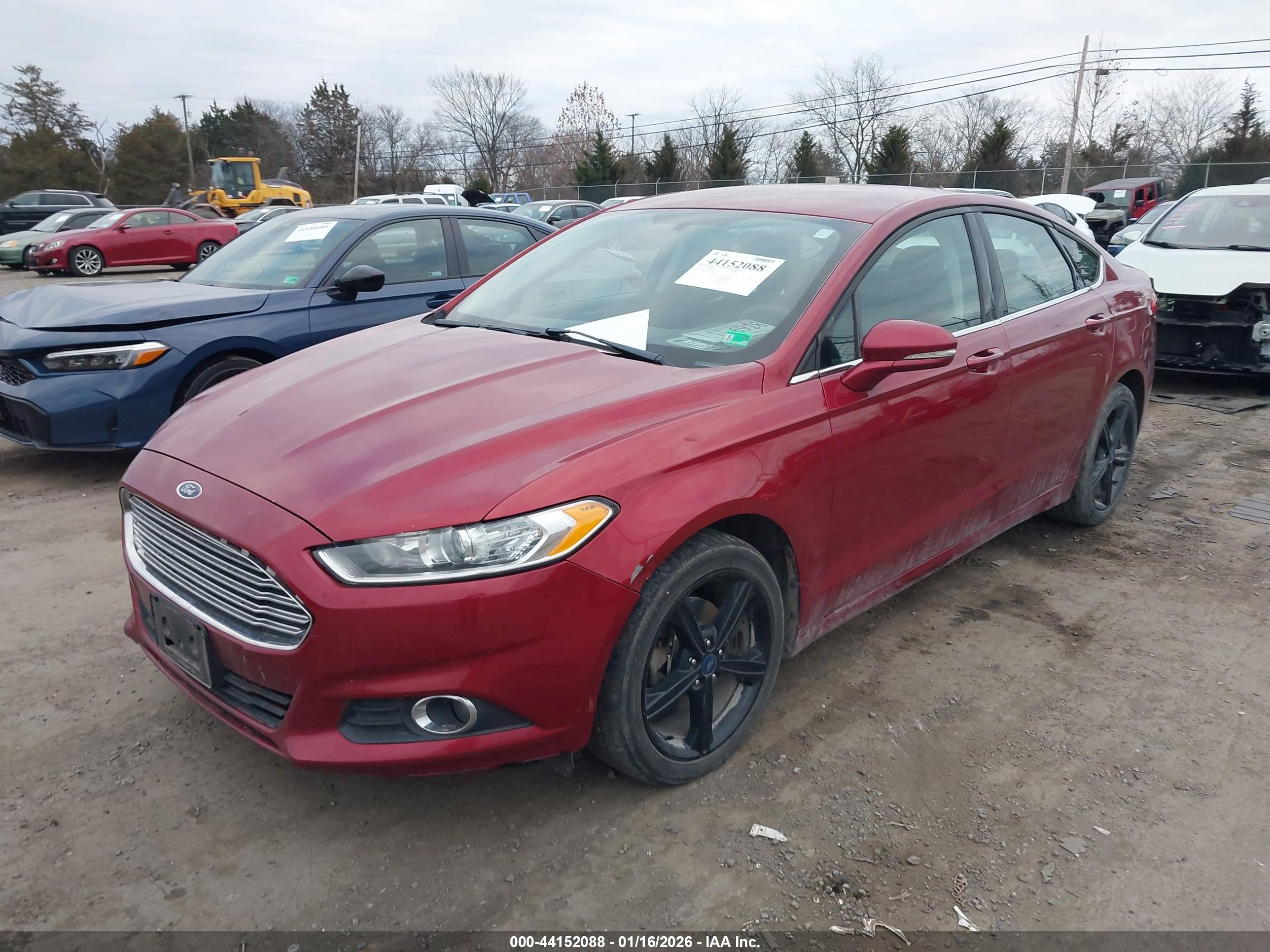 FORD FUSION image 2