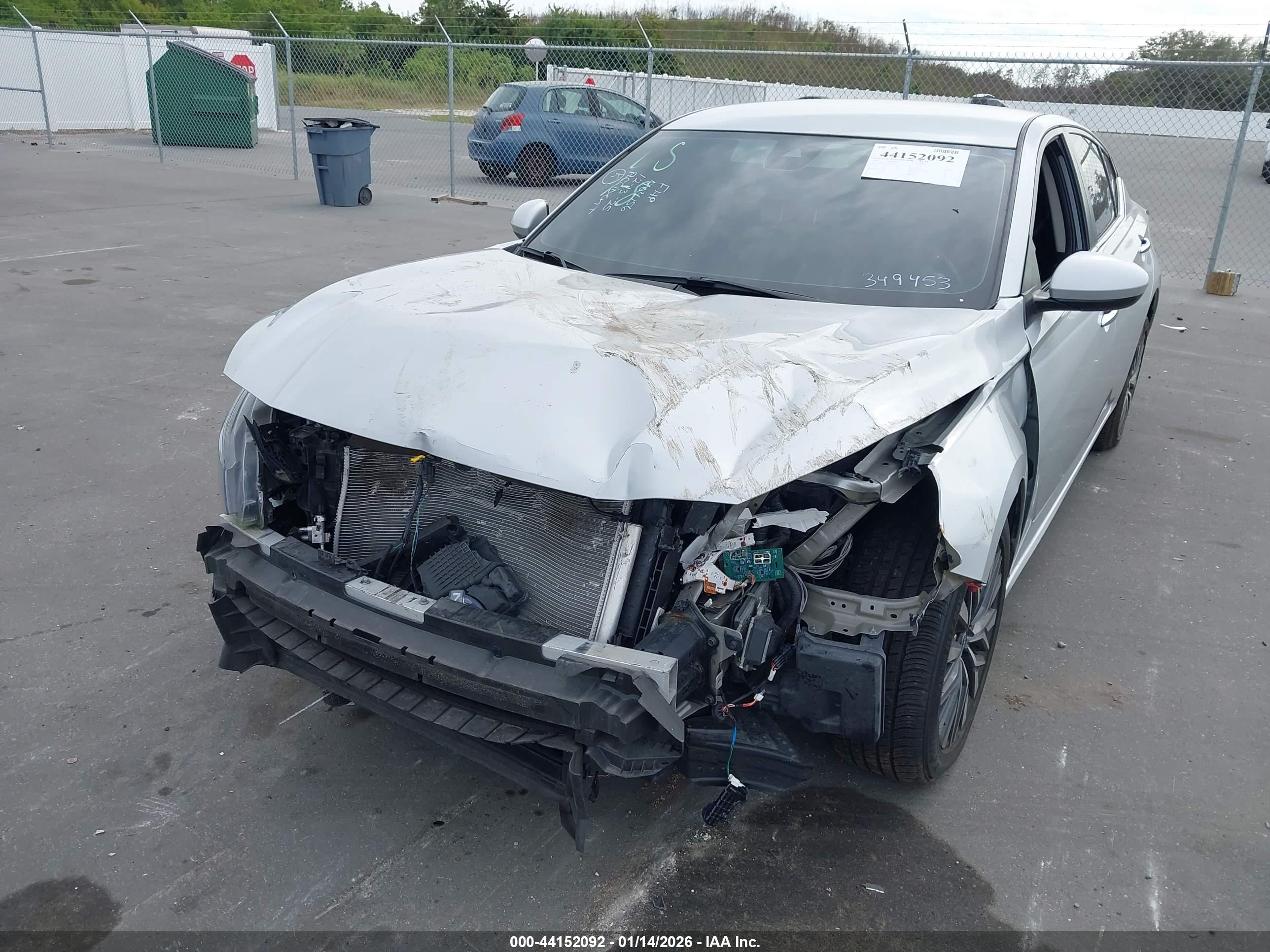 NISSAN ALTIMA image 6