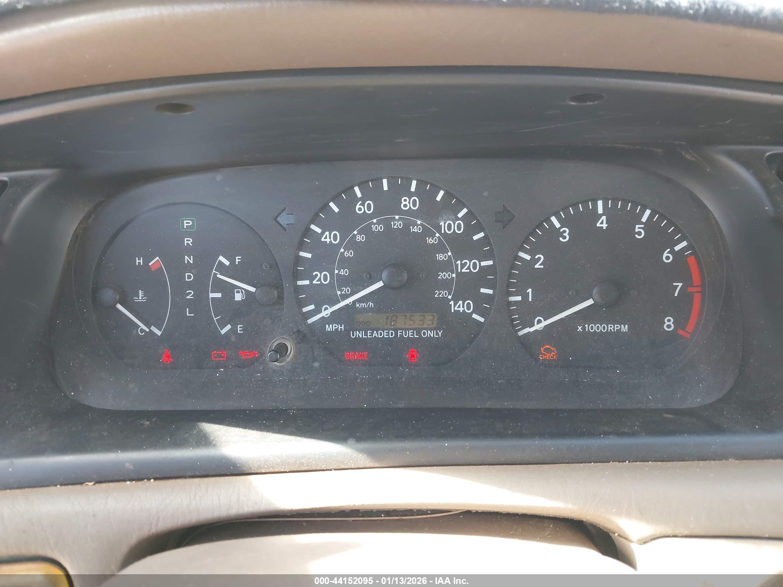 TOYOTA CAMRY image 7