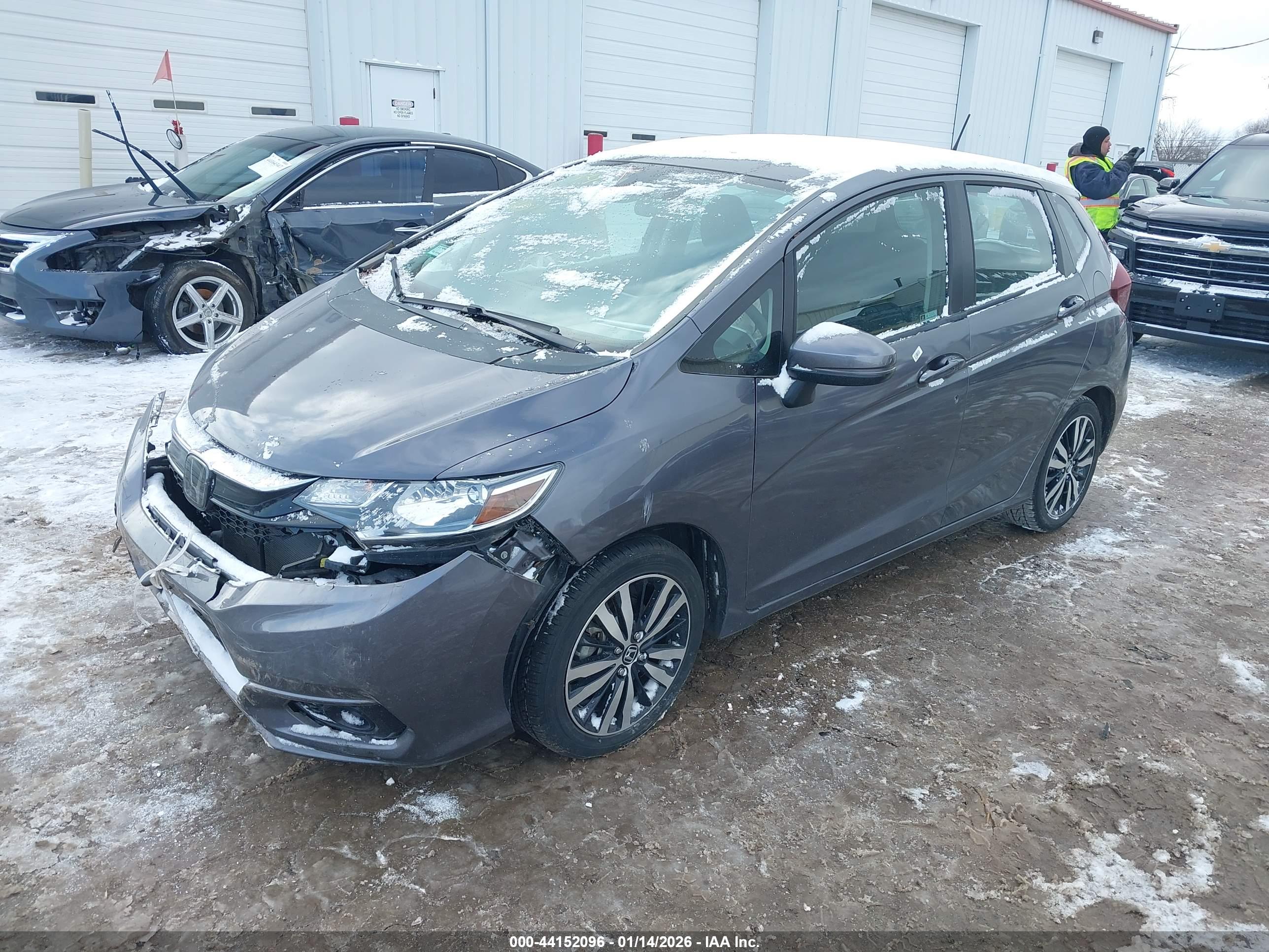 HONDA FIT image 2