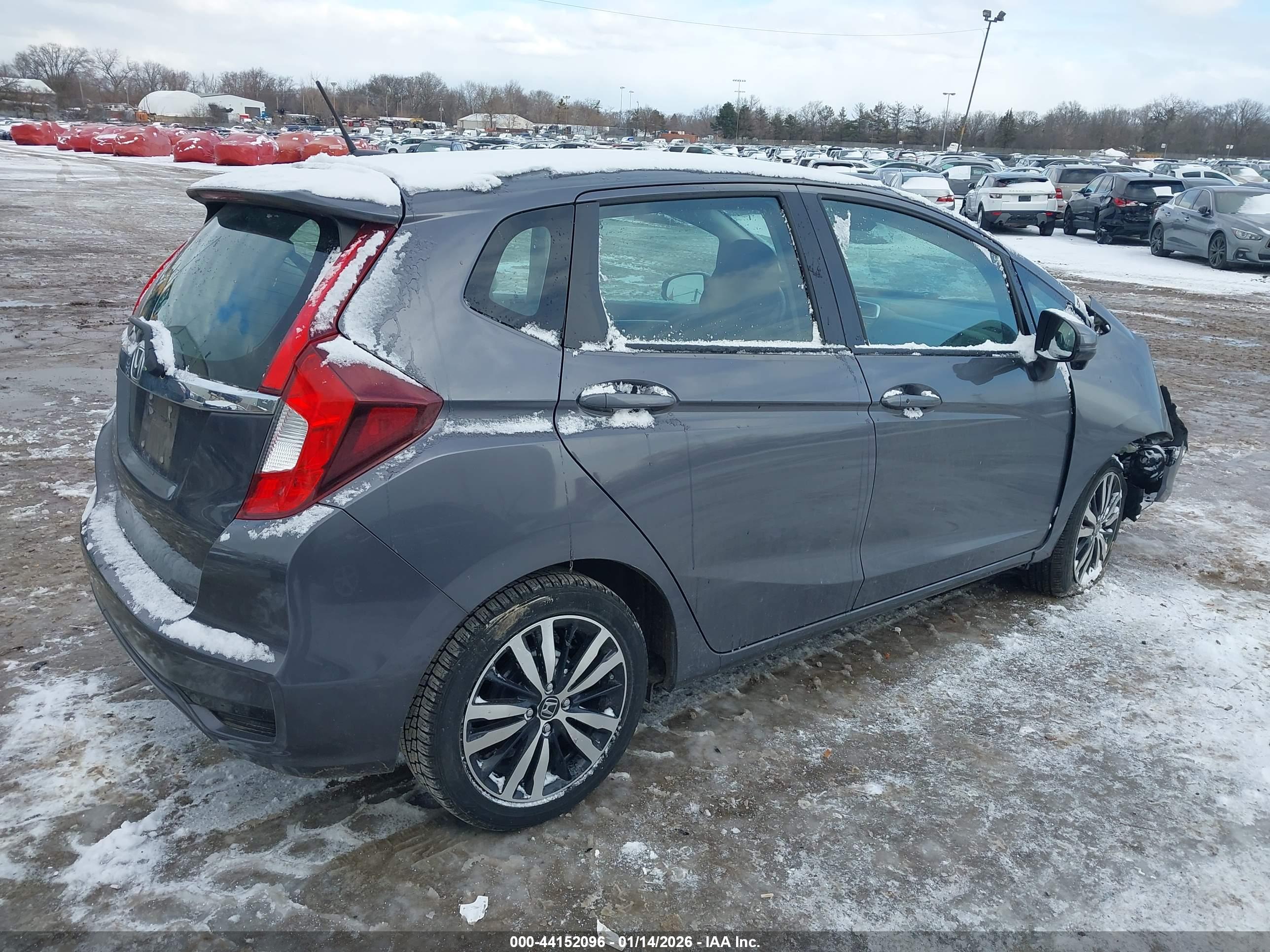 HONDA FIT image 4