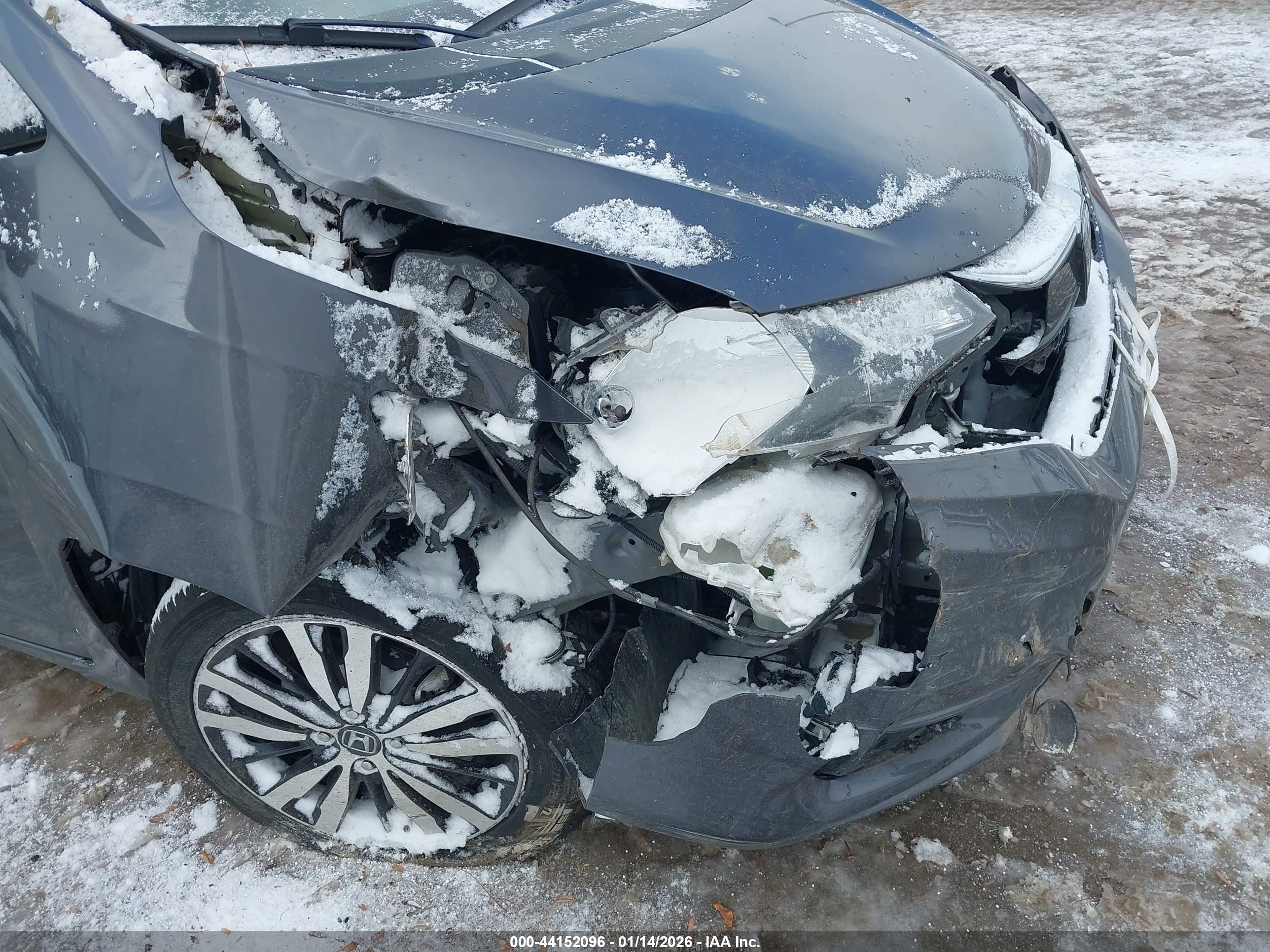 HONDA FIT image 6