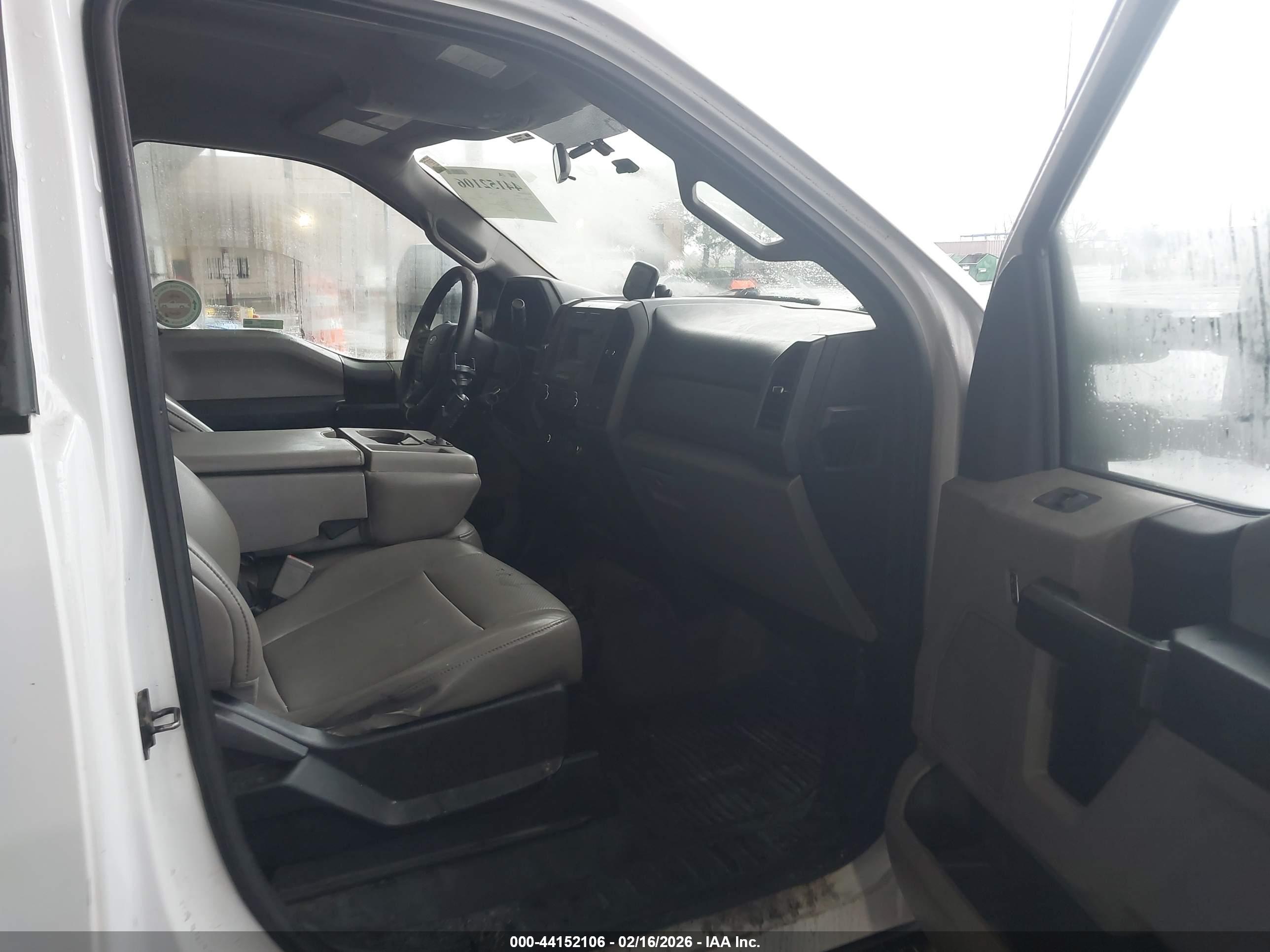 FORD F-250 image 5