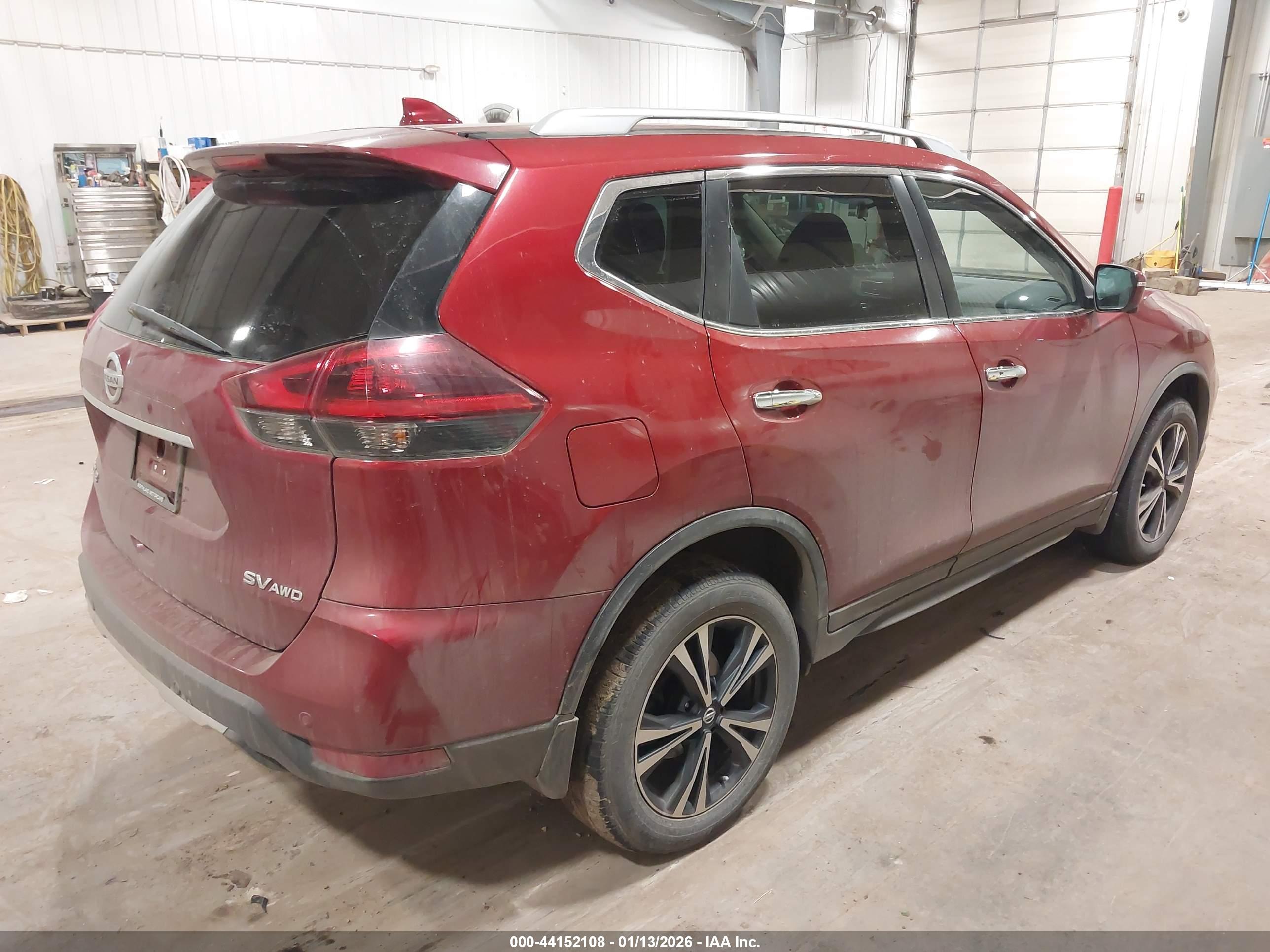 NISSAN ROGUE image 4