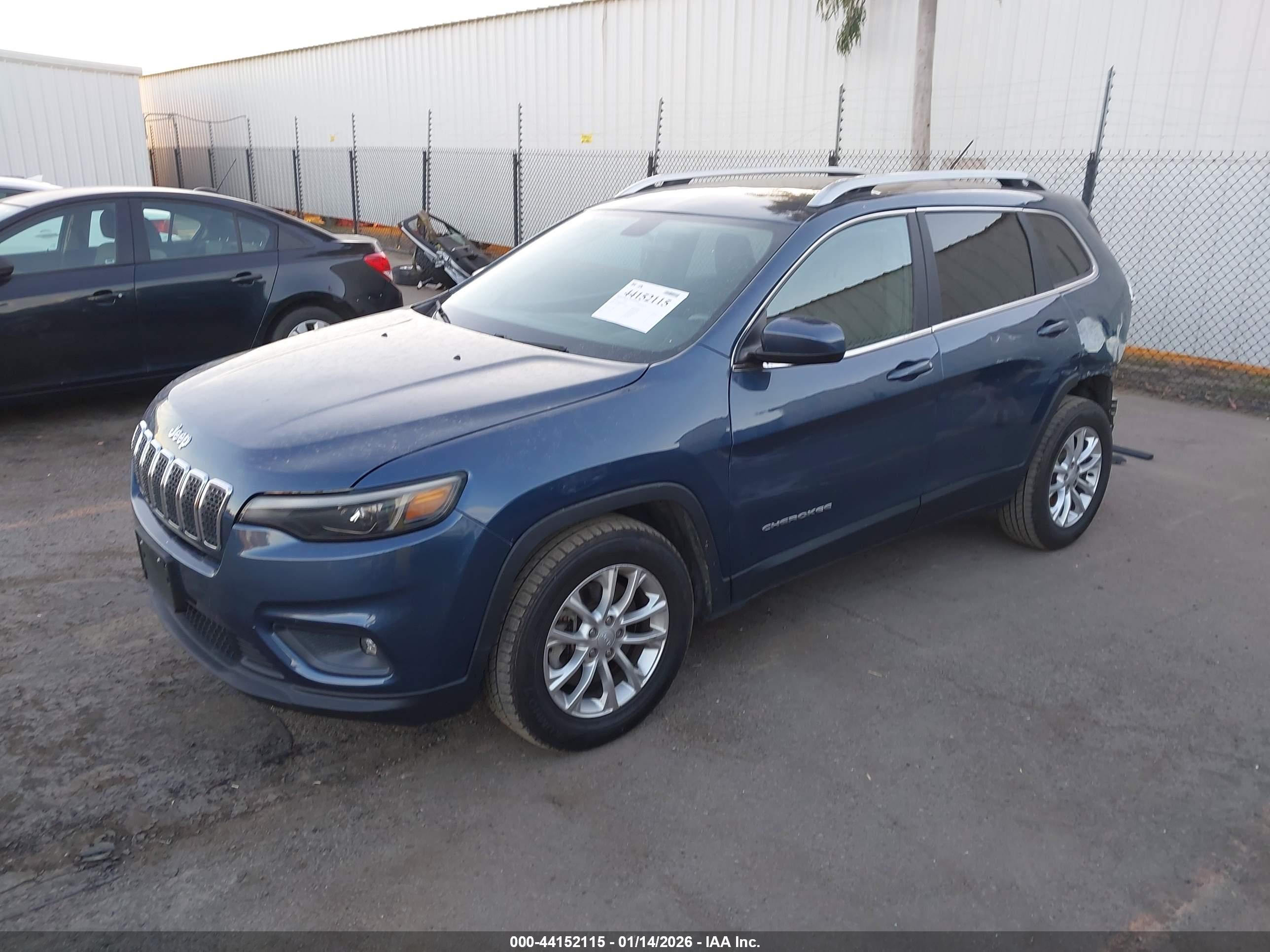 JEEP CHEROKEE image 2