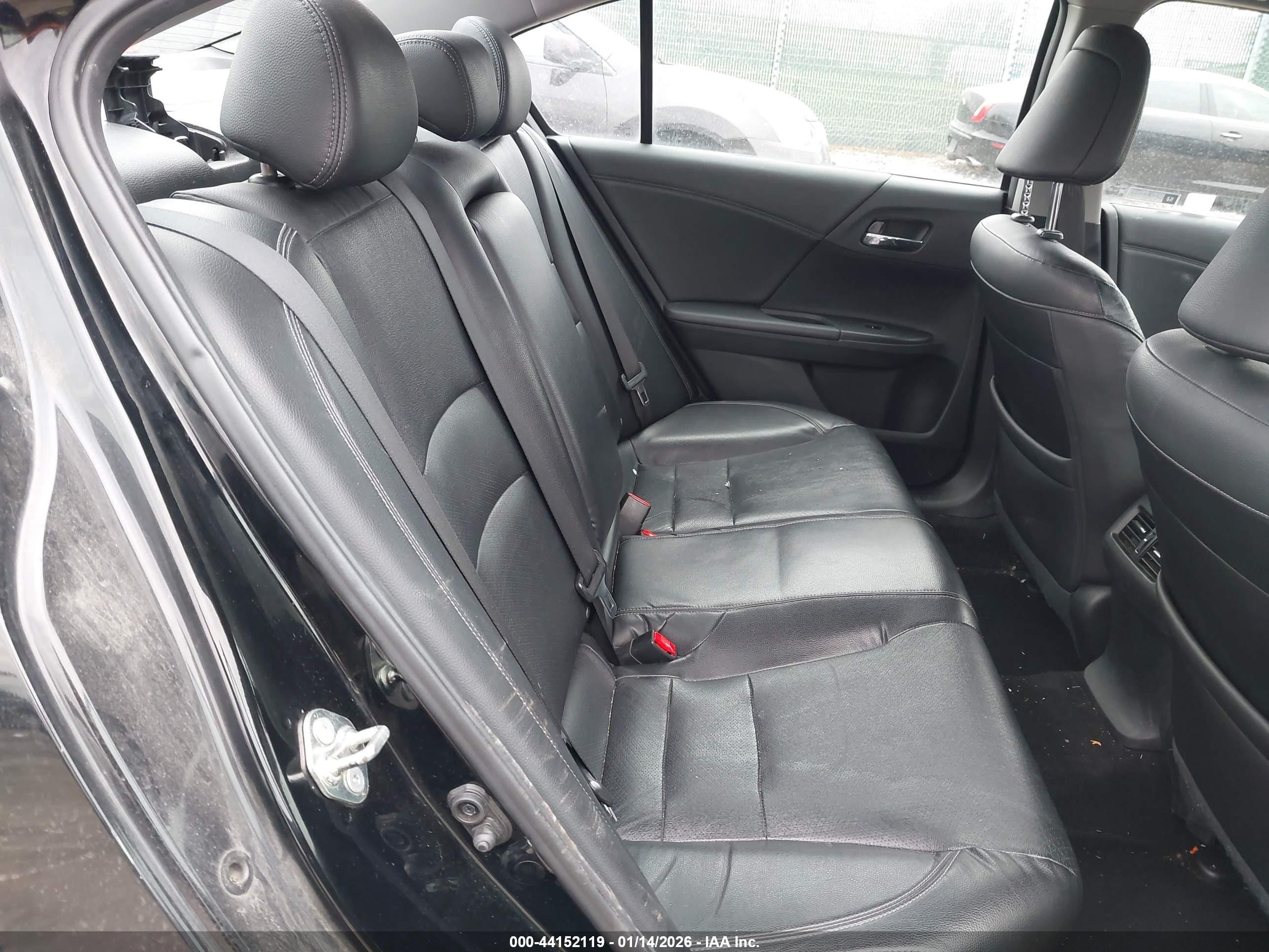 HONDA ACCORD image 8