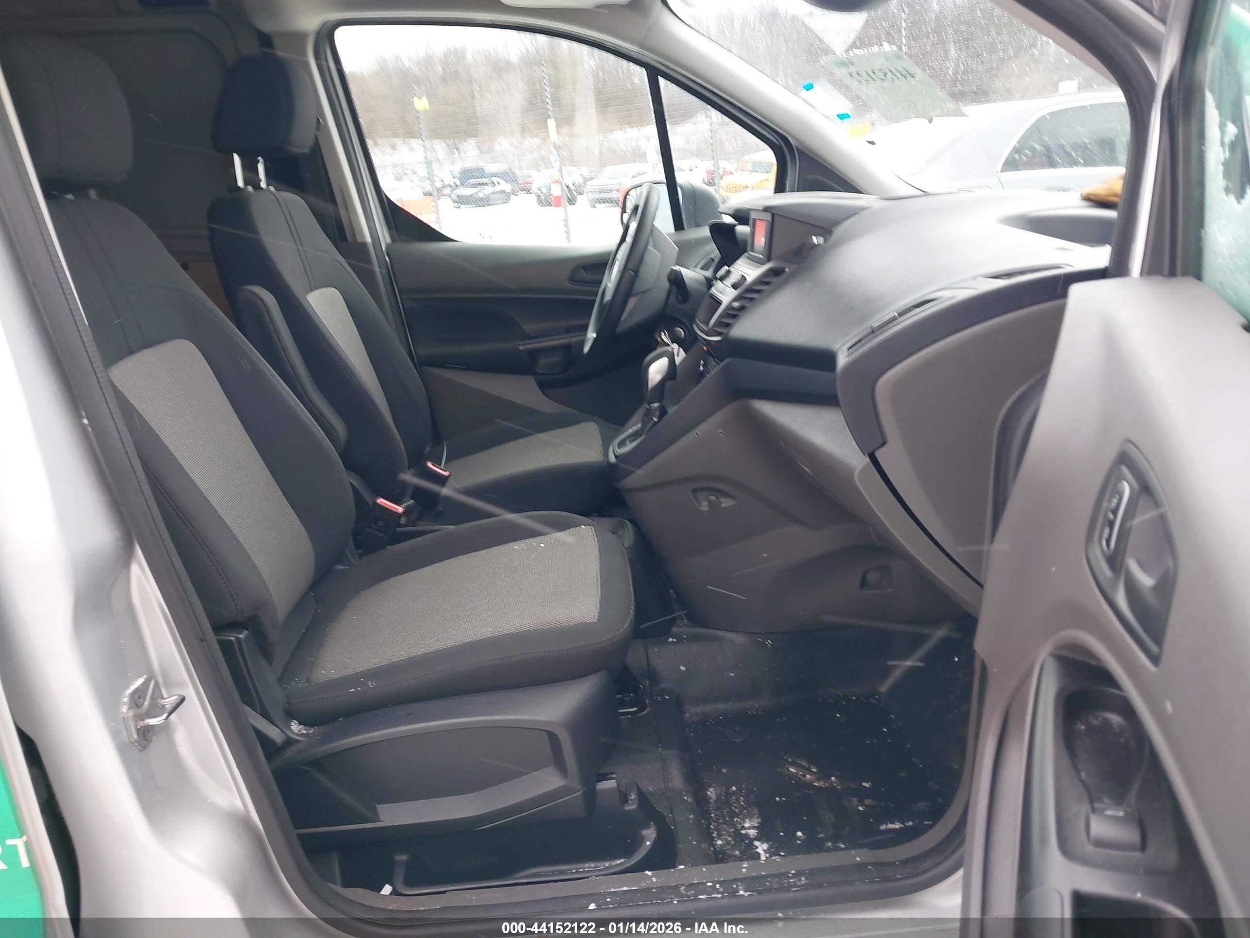FORD TRANSIT image 5