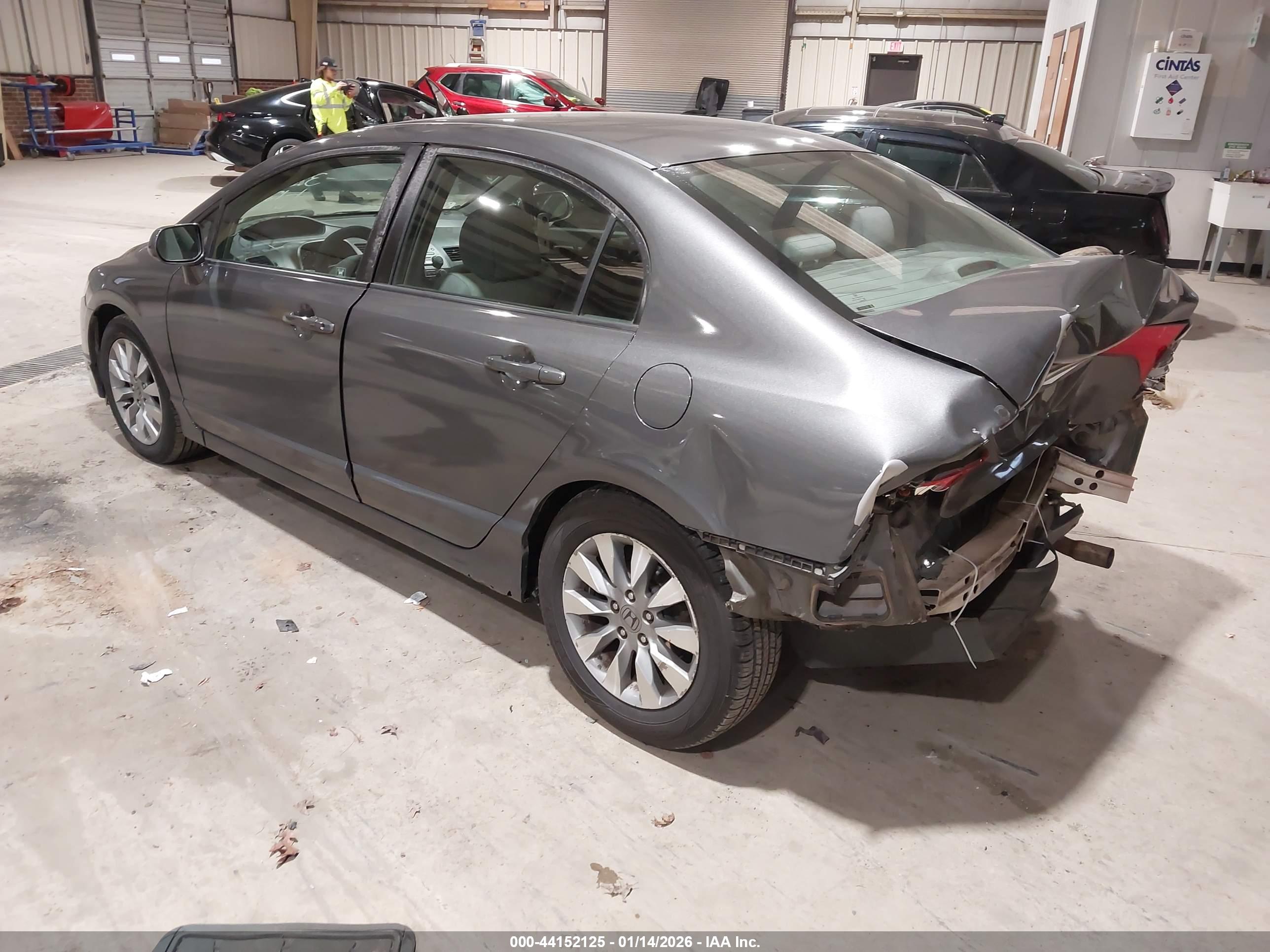 HONDA CIVIC image 3