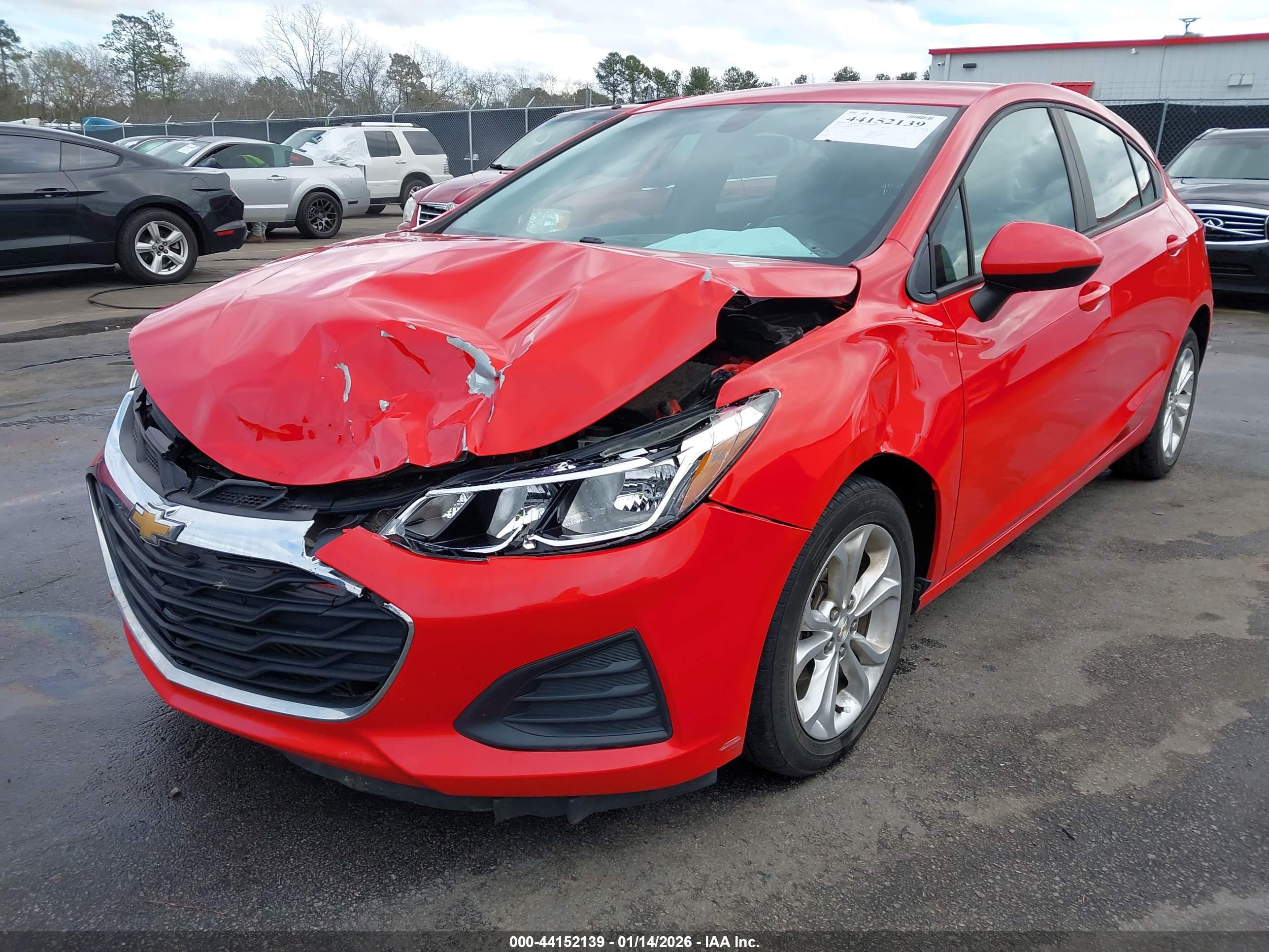 CHEVROLET CRUZE image 6