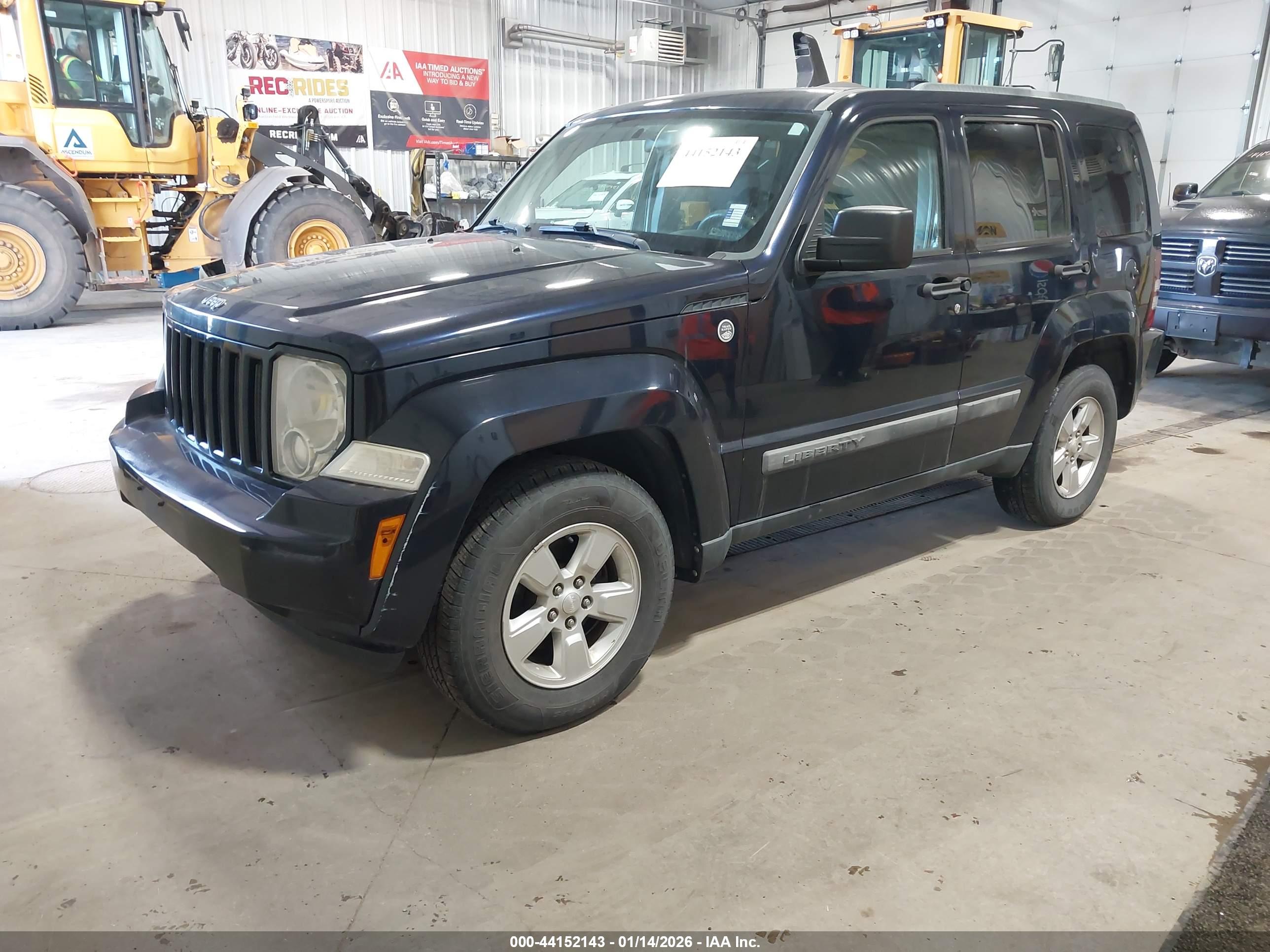 JEEP LIBERTY image 2